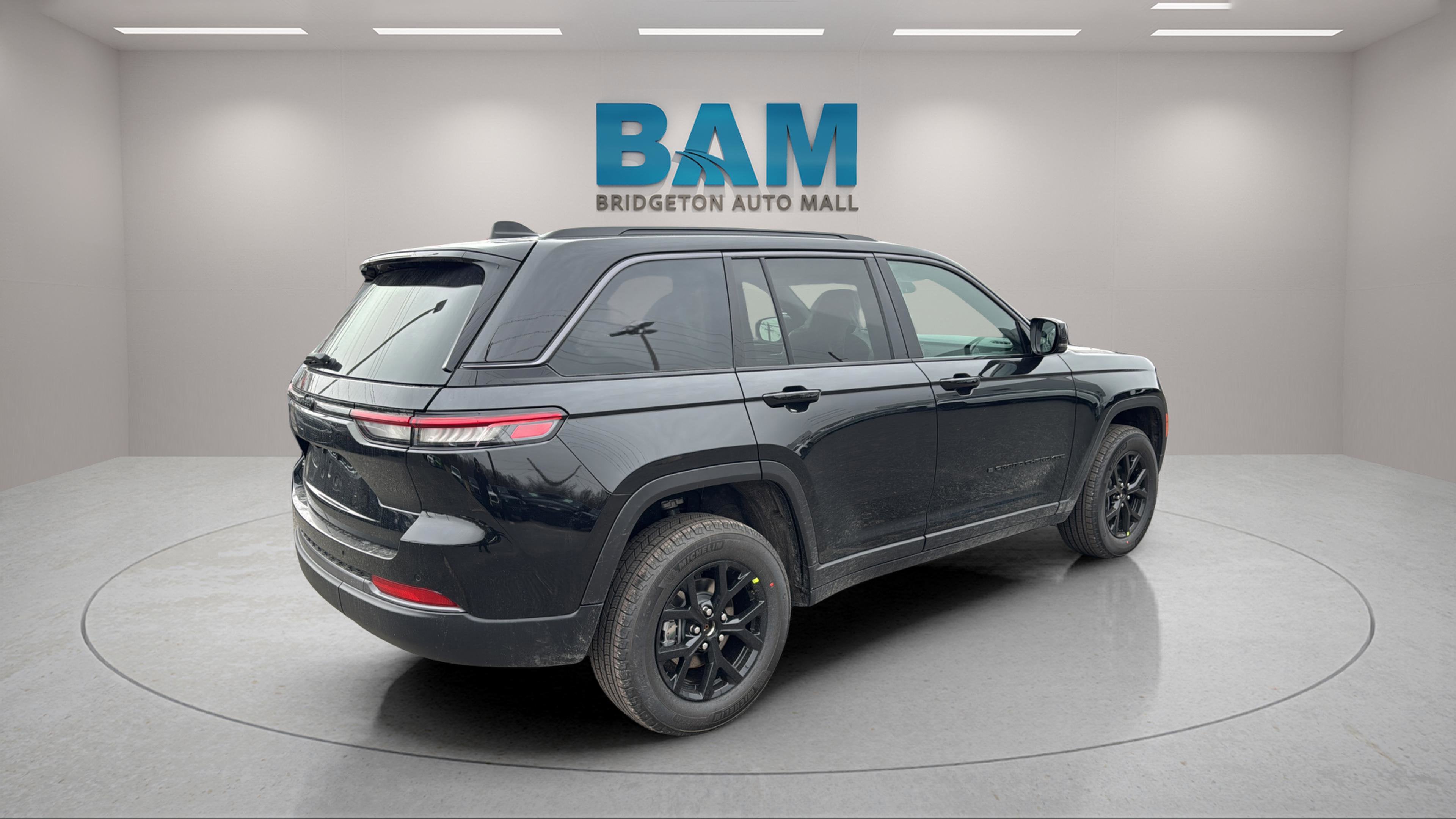 2026 Jeep Grand Cherokee GRAND CHEROKEE ALTITUDE 4X4