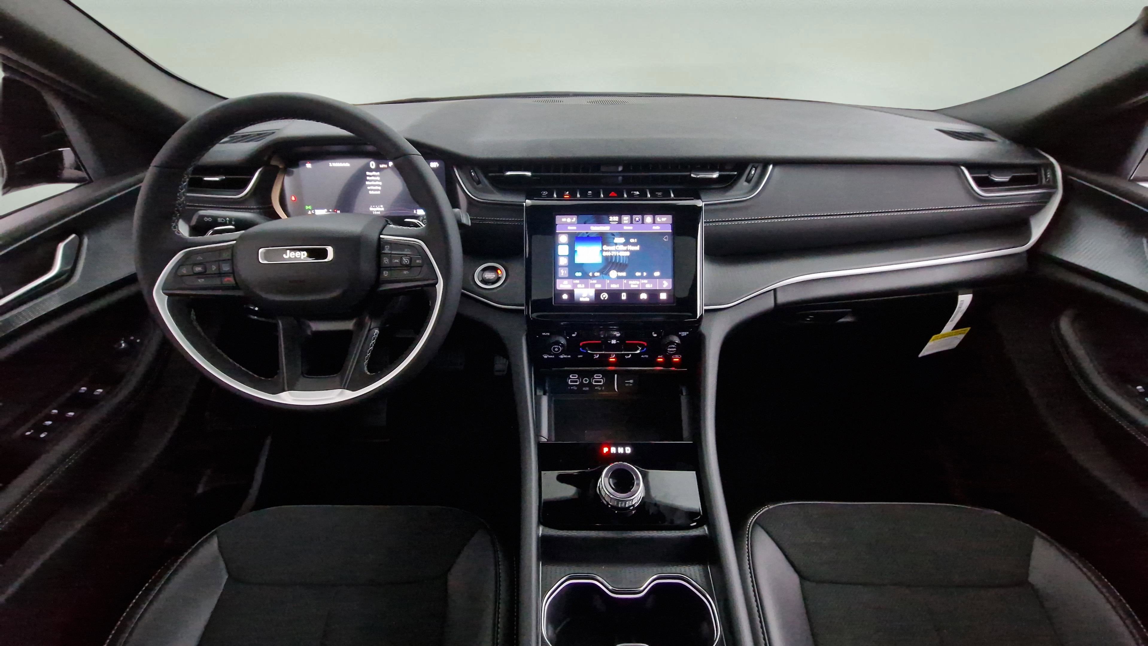 2025 Jeep Grand Cherokee GRAND CHEROKEE L ALTITUDE X 4X4