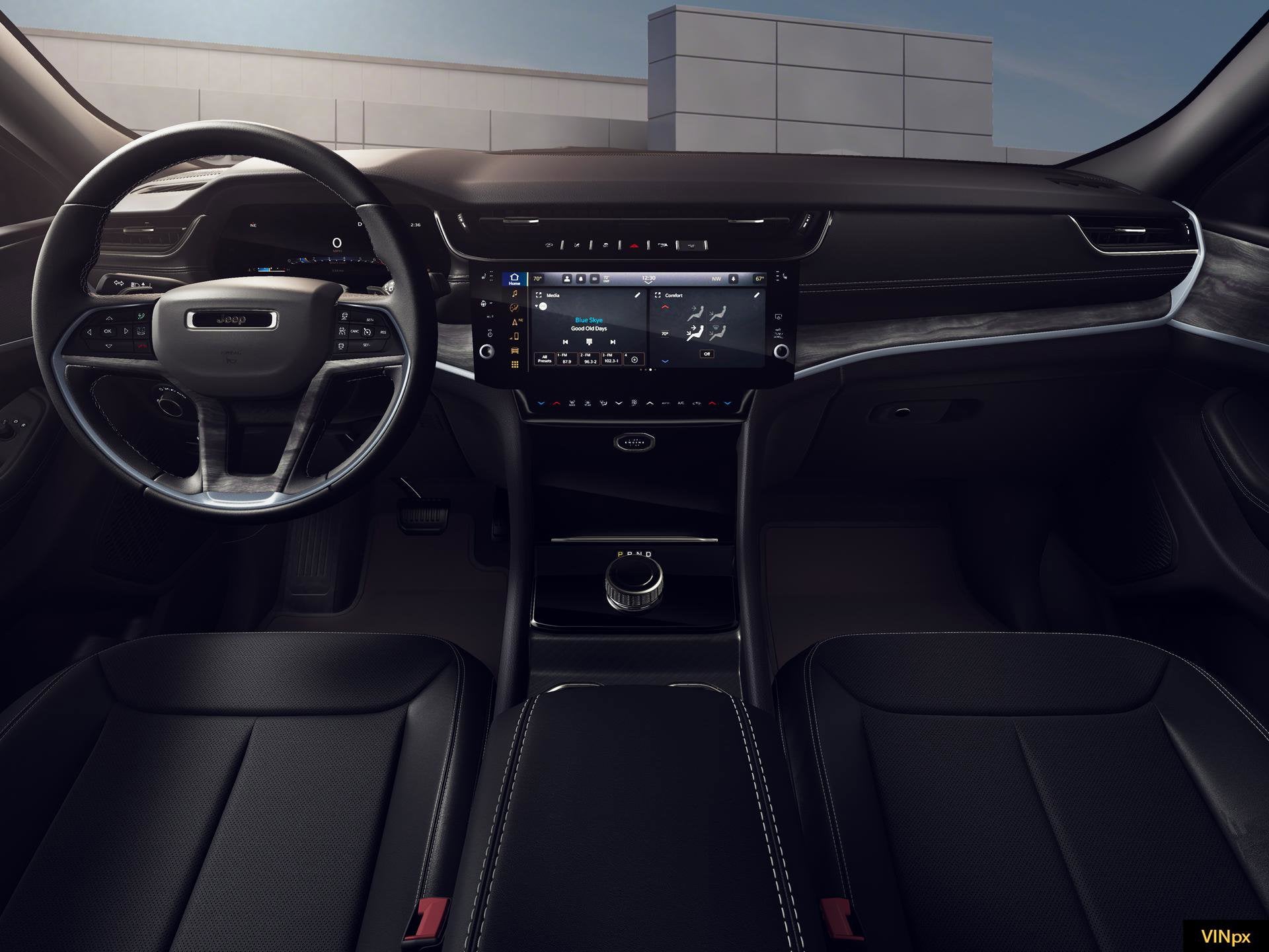 2026 Jeep Grand Cherokee GRAND CHEROKEE L LAREDO ALTITUDE 4X4