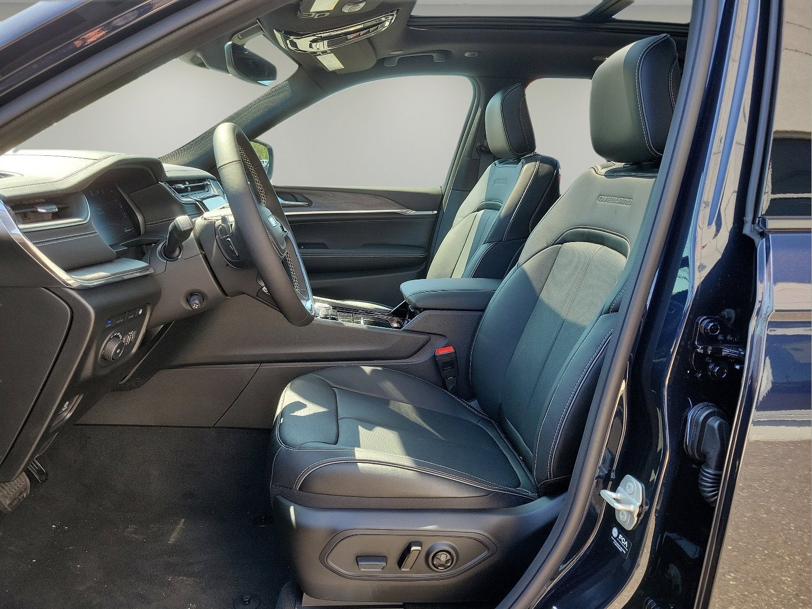 2023 Jeep Grand Cherokee 4xe Overland