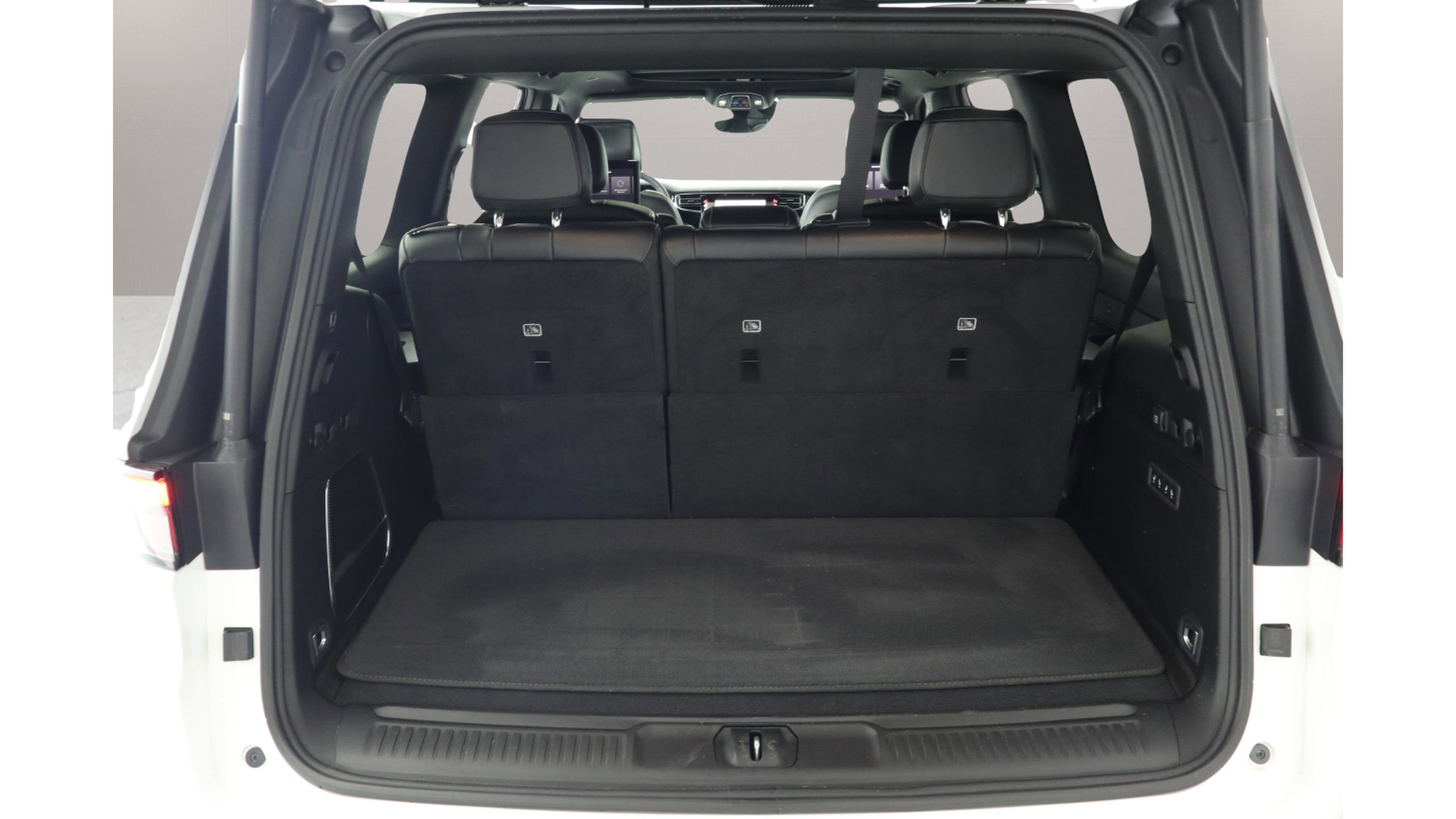 2023 Jeep Wagoneer Series II Carbide 4x4