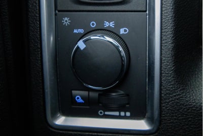 2024 RAM 1500 Classic Warlock Crew Cab 4x2 5'7' Box