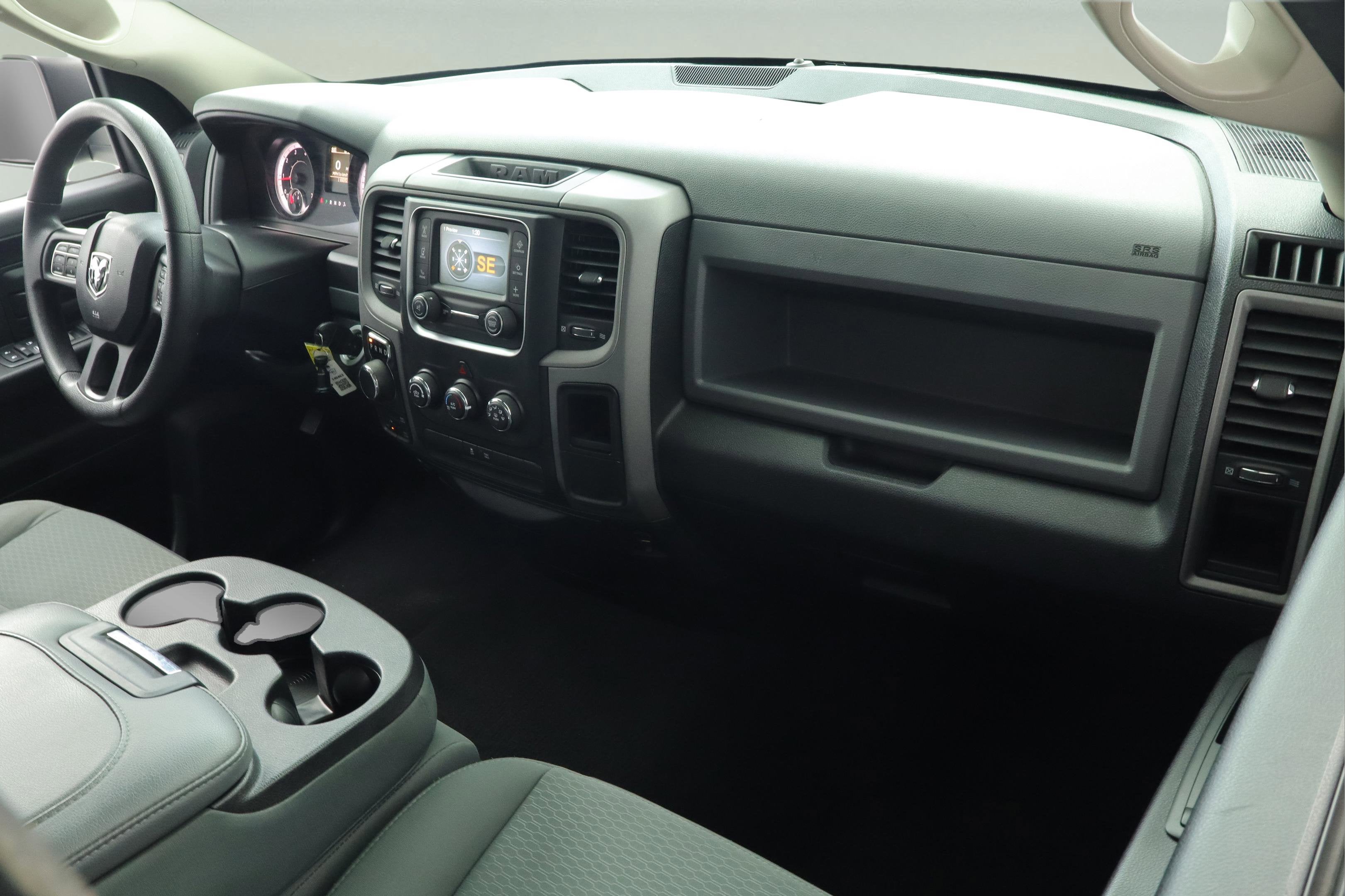 2017 RAM 1500 Express Quad Cab 4x4 6'4' Box