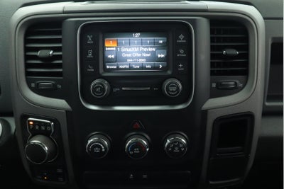 2017 RAM 1500 Express Quad Cab 4x4 6'4' Box