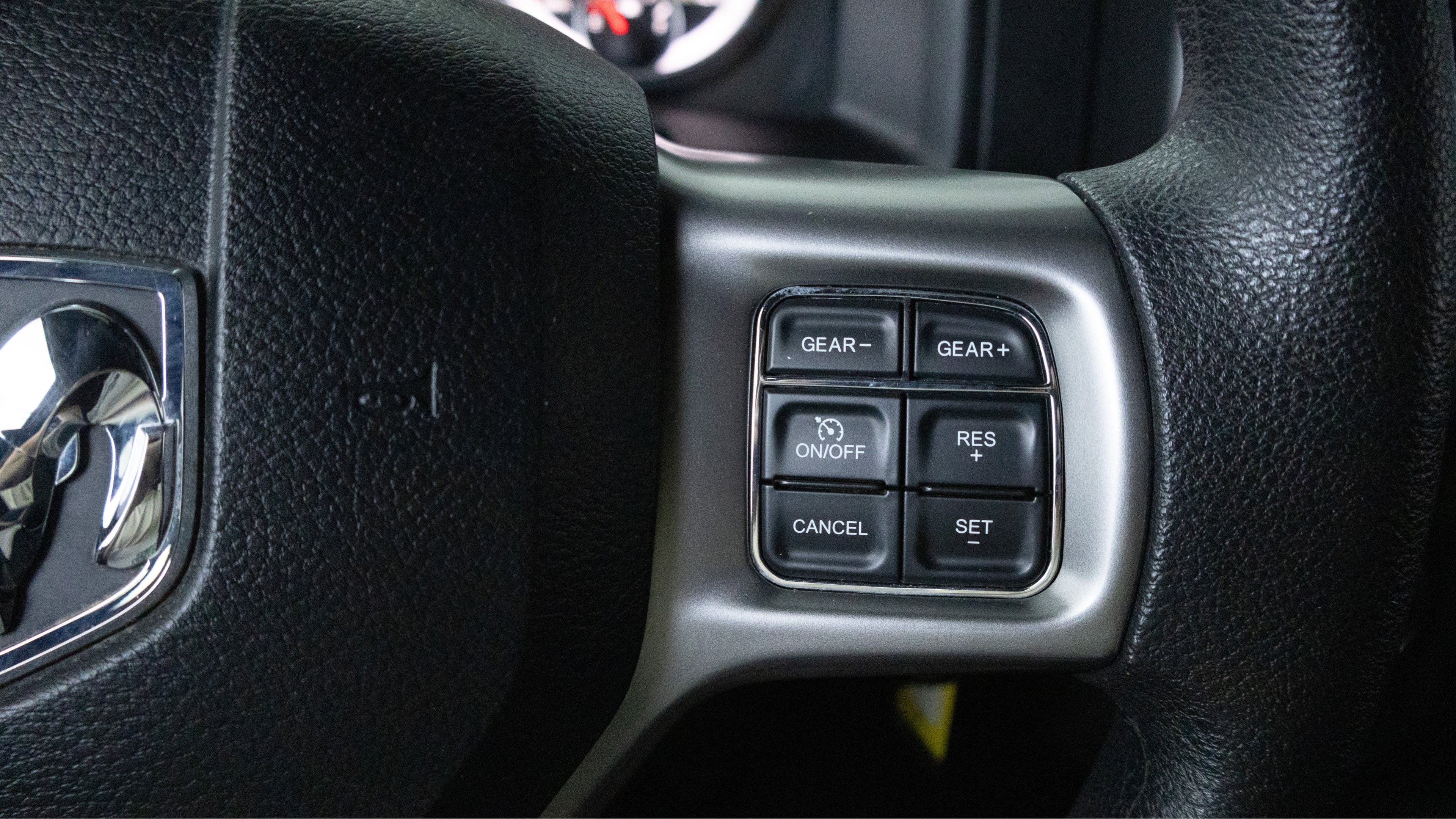 2024 RAM 1500 Classic Warlock Crew Cab 4x4 5'7' Box
