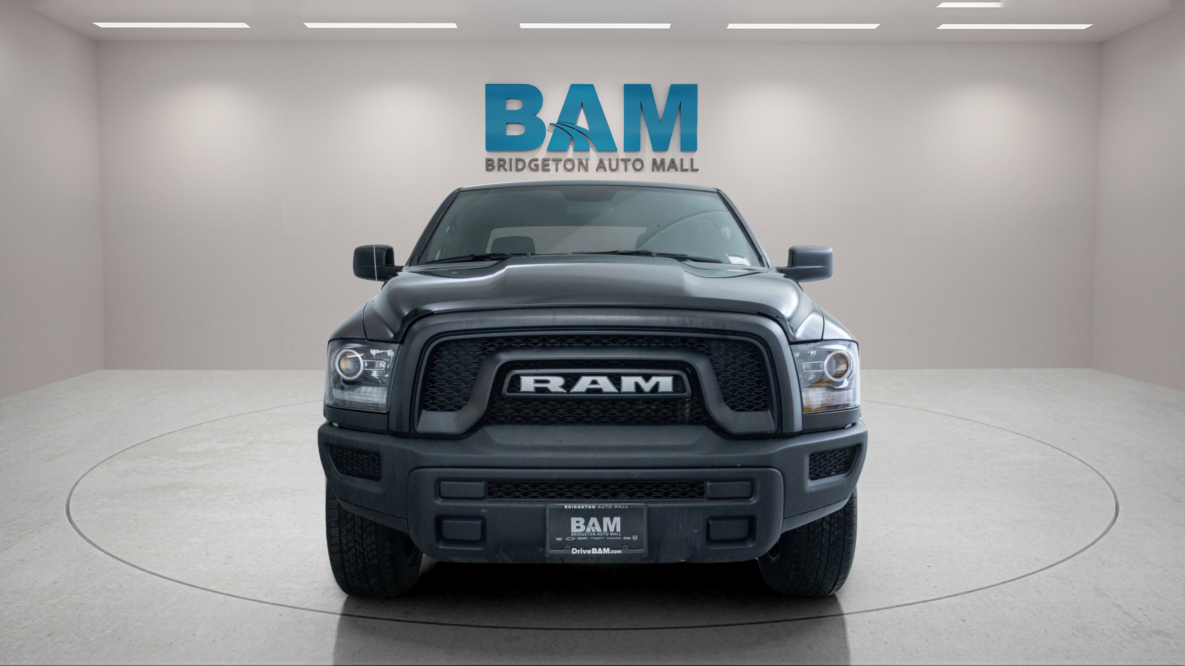 2024 RAM 1500 Classic Warlock Crew Cab 4x4 5'7' Box