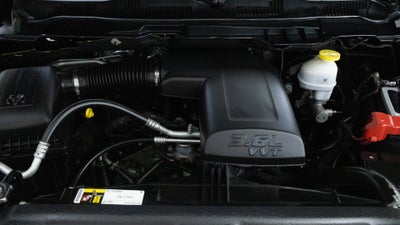 2024 RAM 1500 Classic Warlock Crew Cab 4x4 5'7' Box