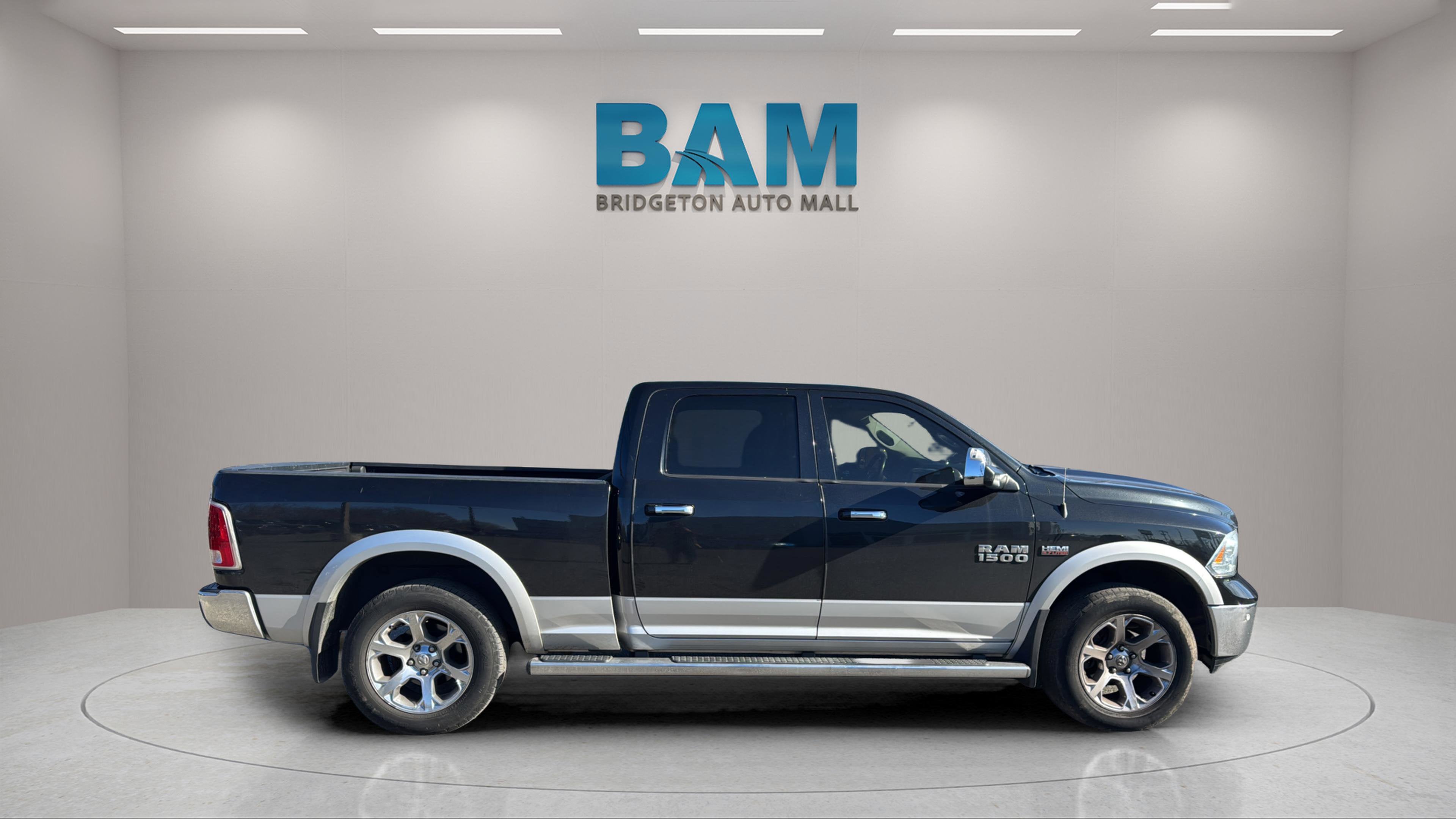 2016 RAM 1500 Laramie