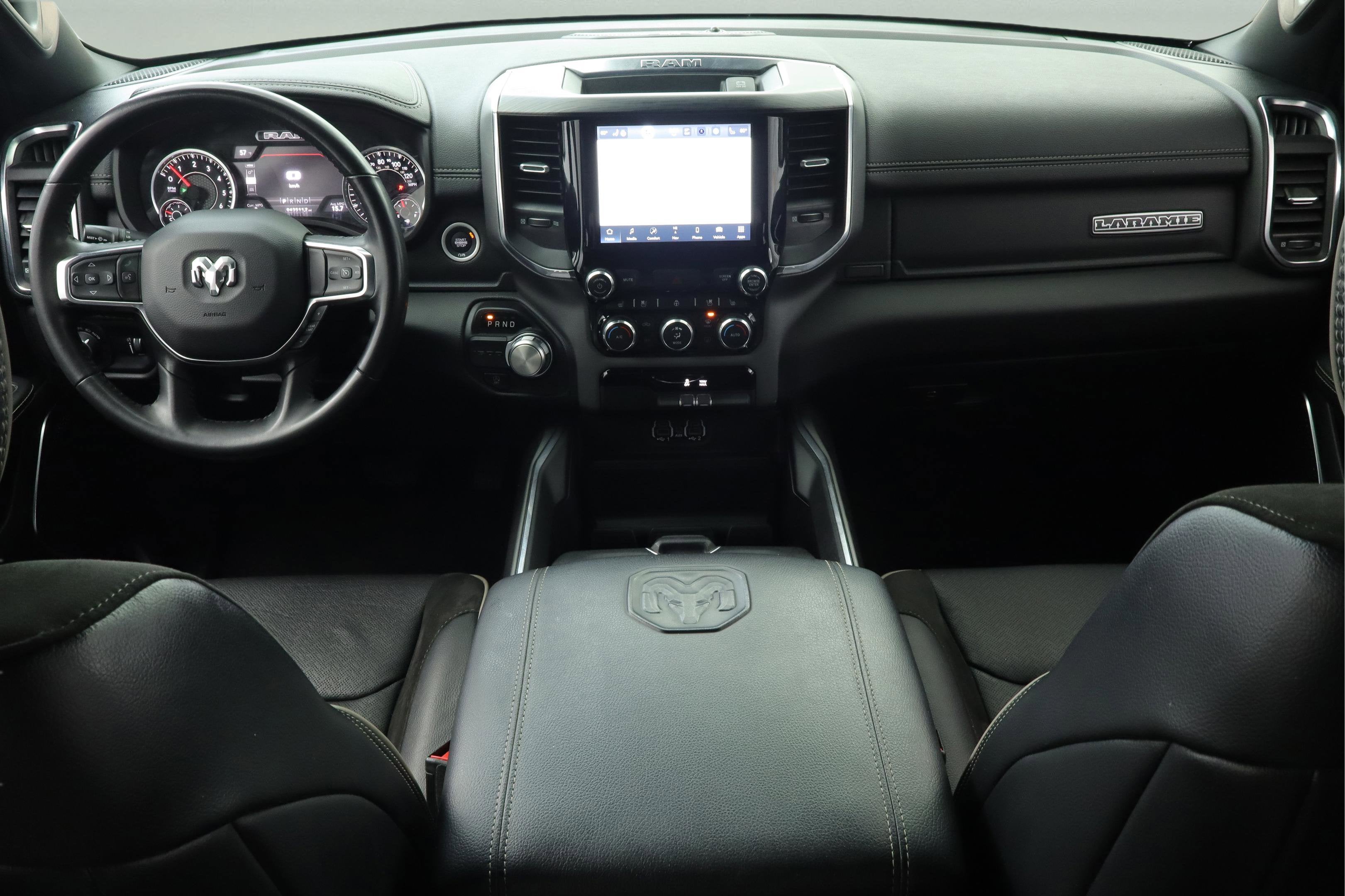 2024 RAM 1500 Laramie Crew Cab 4x2 5'7' Box