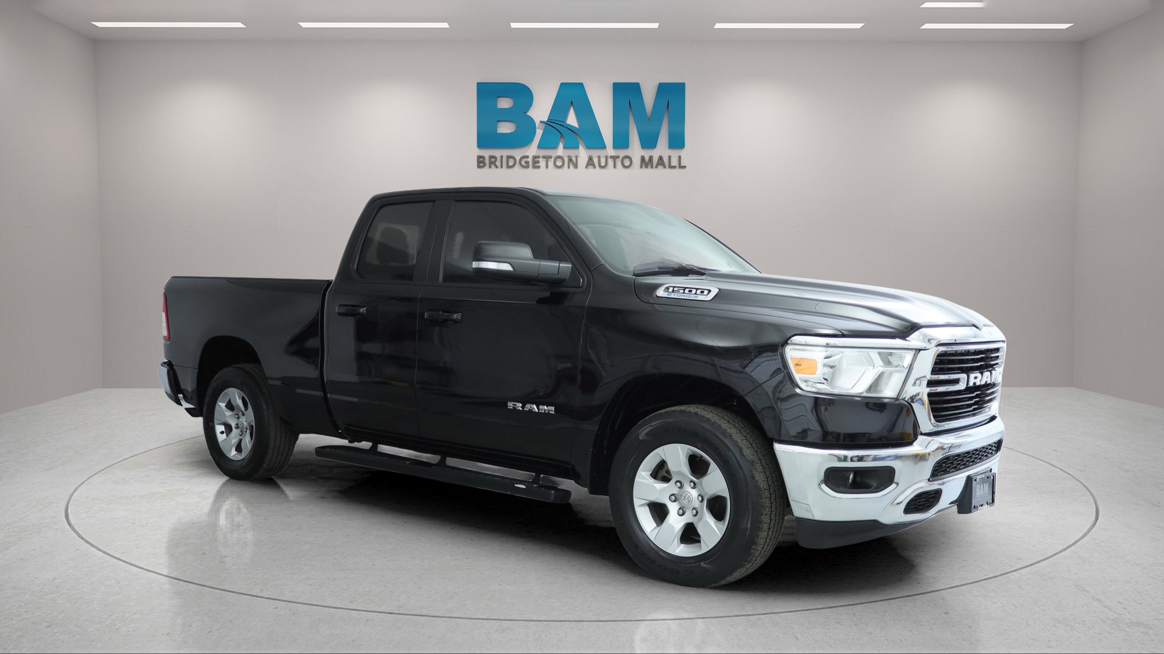 2021 RAM 1500 Big Horn Quad Cab 4x4 6'4' Box