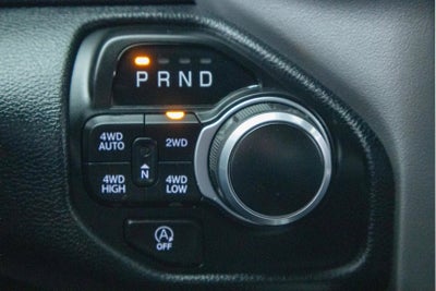 2022 RAM 1500 Big Horn Quad Cab 4x4 6'4' Box