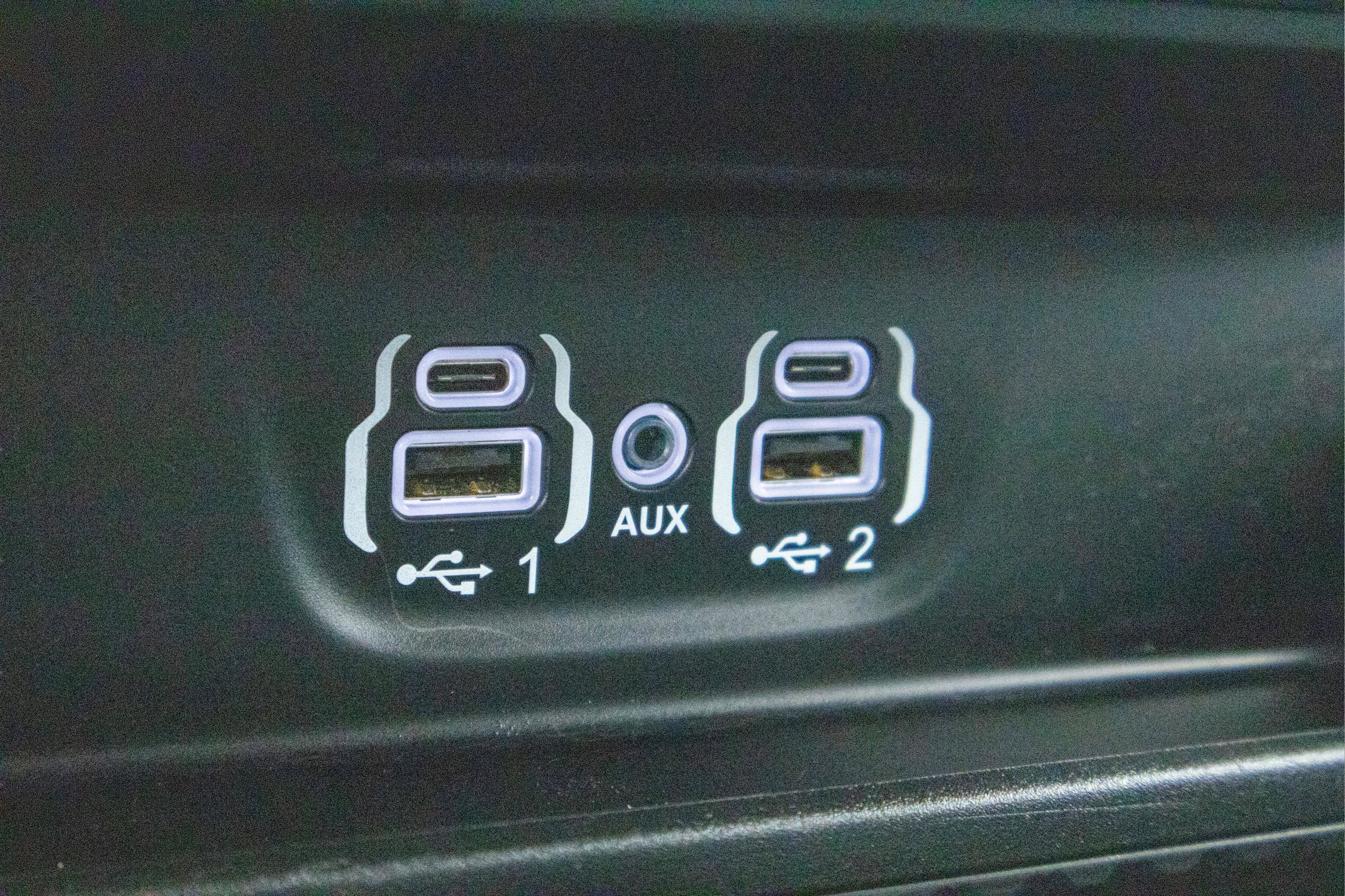 2022 RAM 1500 Big Horn Quad Cab 4x4 6'4' Box