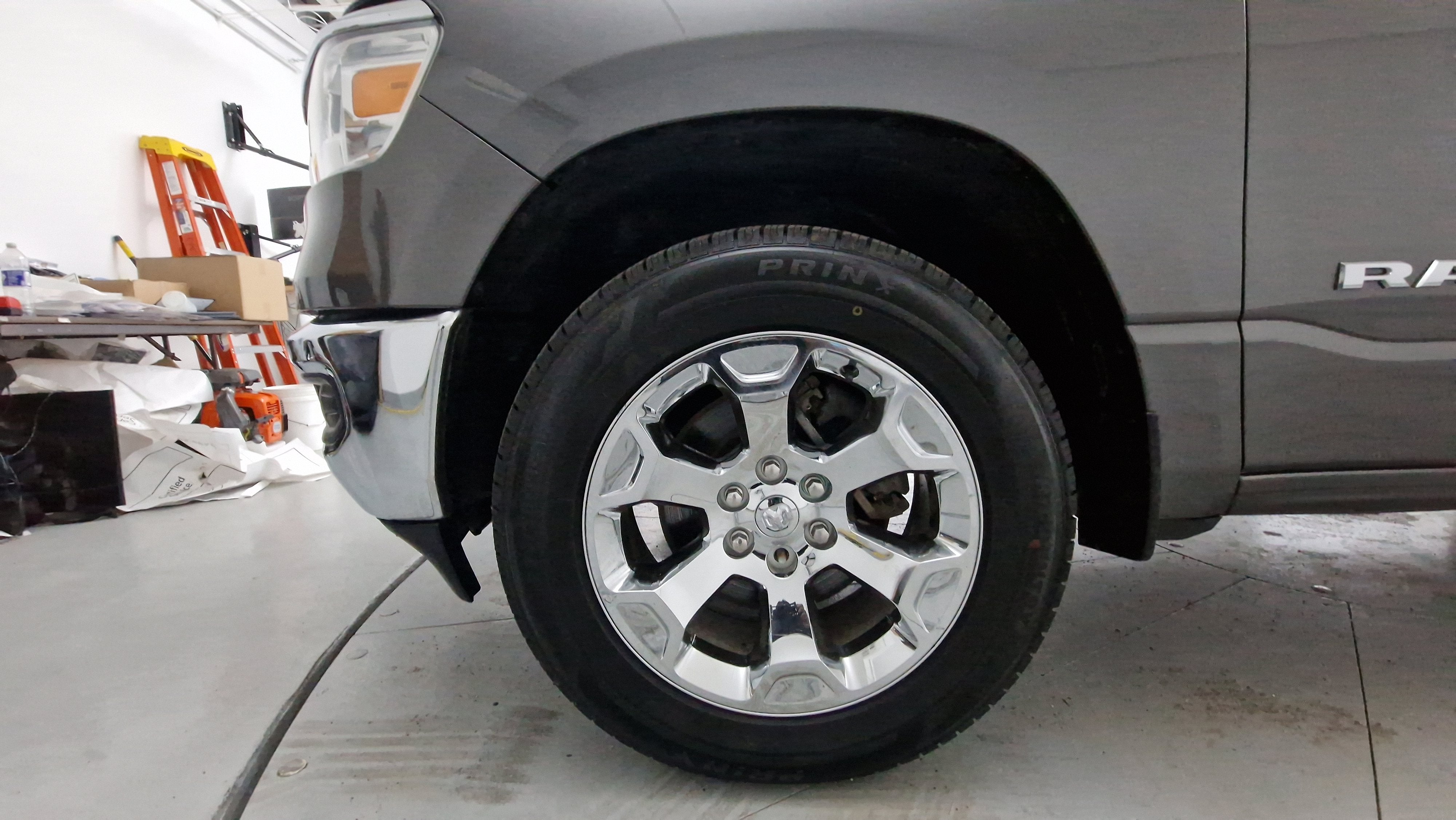 2021 RAM 1500 Big Horn Crew Cab 4x4 5'7' Box