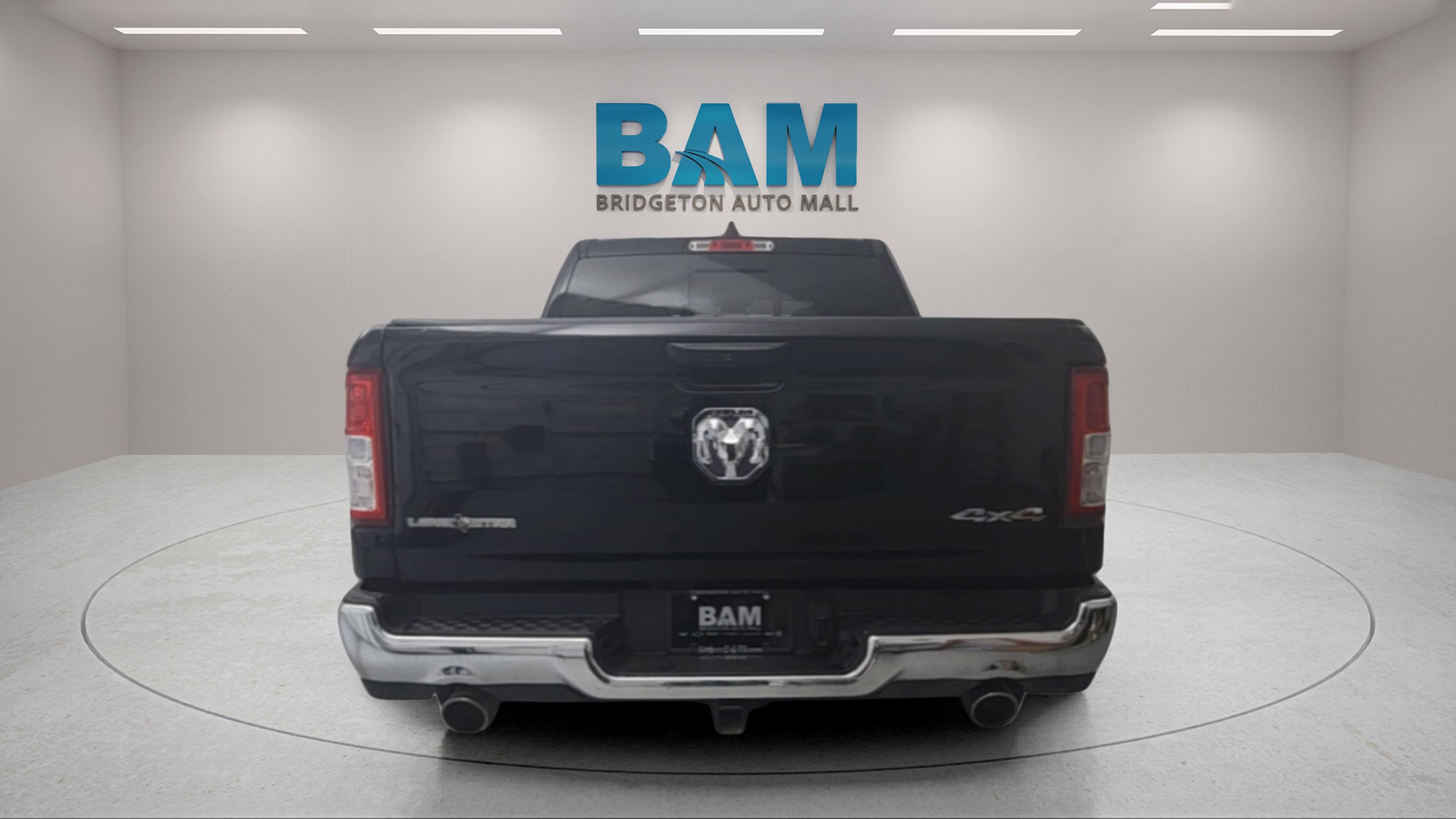 2022 RAM 1500 Lone Star Crew Cab 4x4 5'7' Box