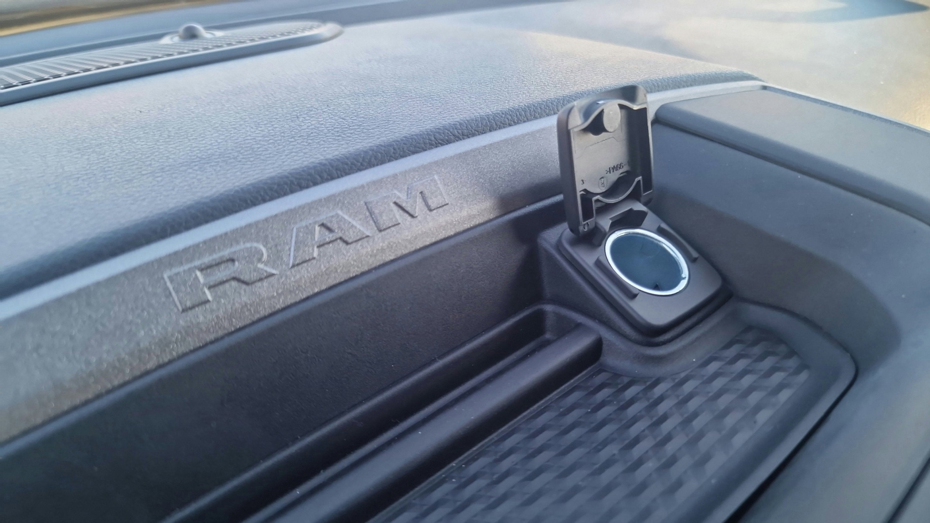 2025 RAM Ram 1500 RAM 1500 TRADESMAN CREW CAB 4X4 5'7' BOX