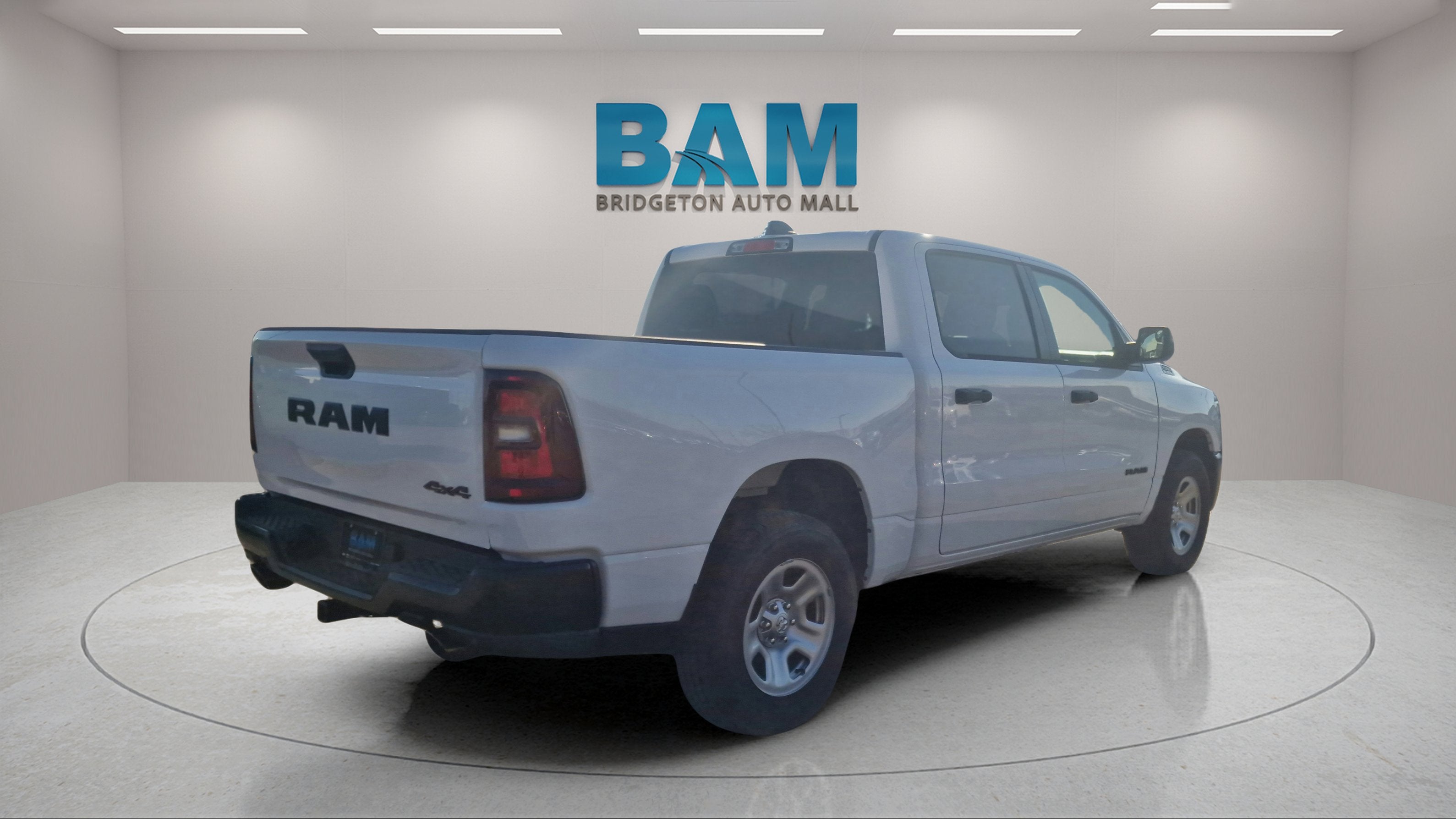 2025 RAM Ram 1500 RAM 1500 TRADESMAN CREW CAB 4X4 5'7' BOX