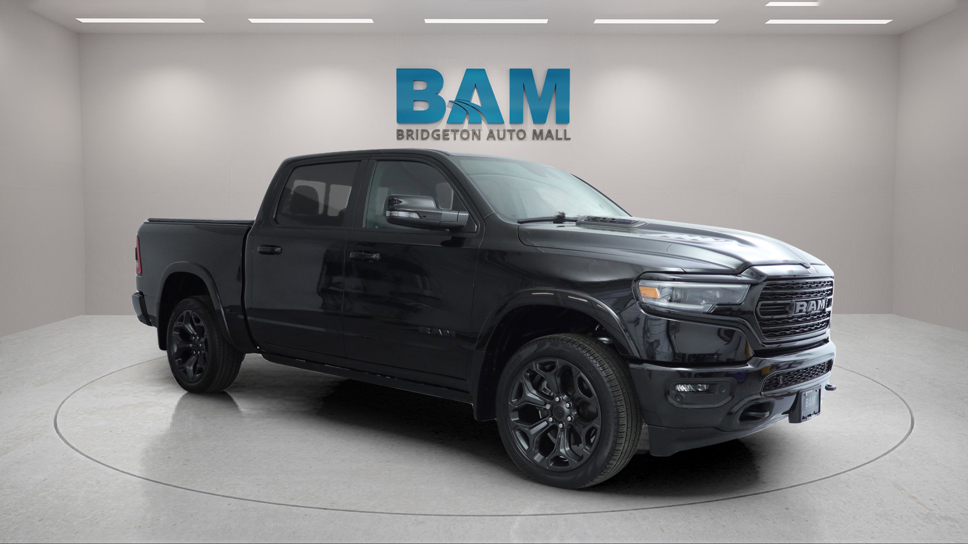 2023 RAM 1500 Limited Crew Cab 4x4 5'7' Box