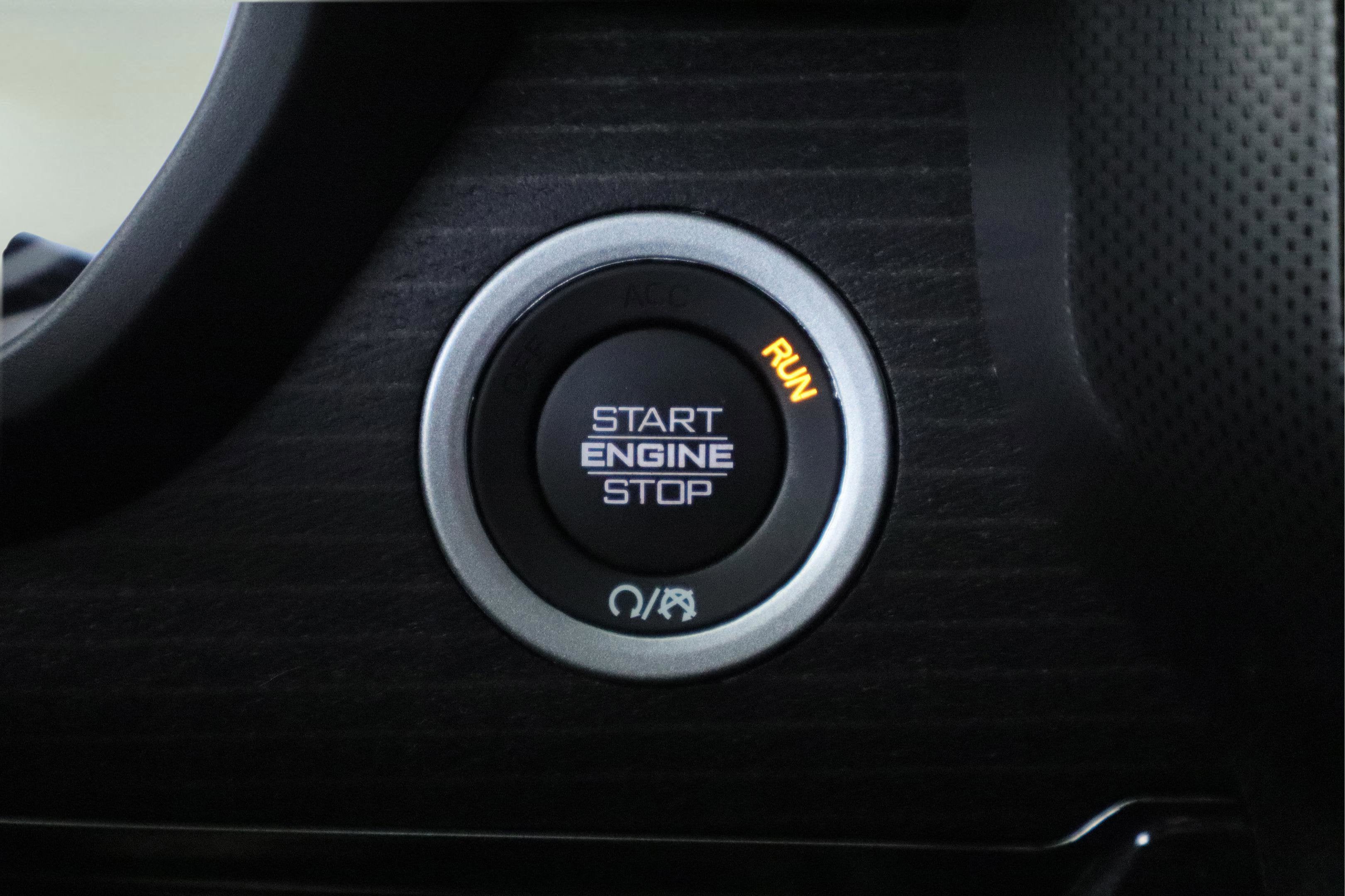 2023 RAM 1500 Limited Crew Cab 4x4 5'7' Box