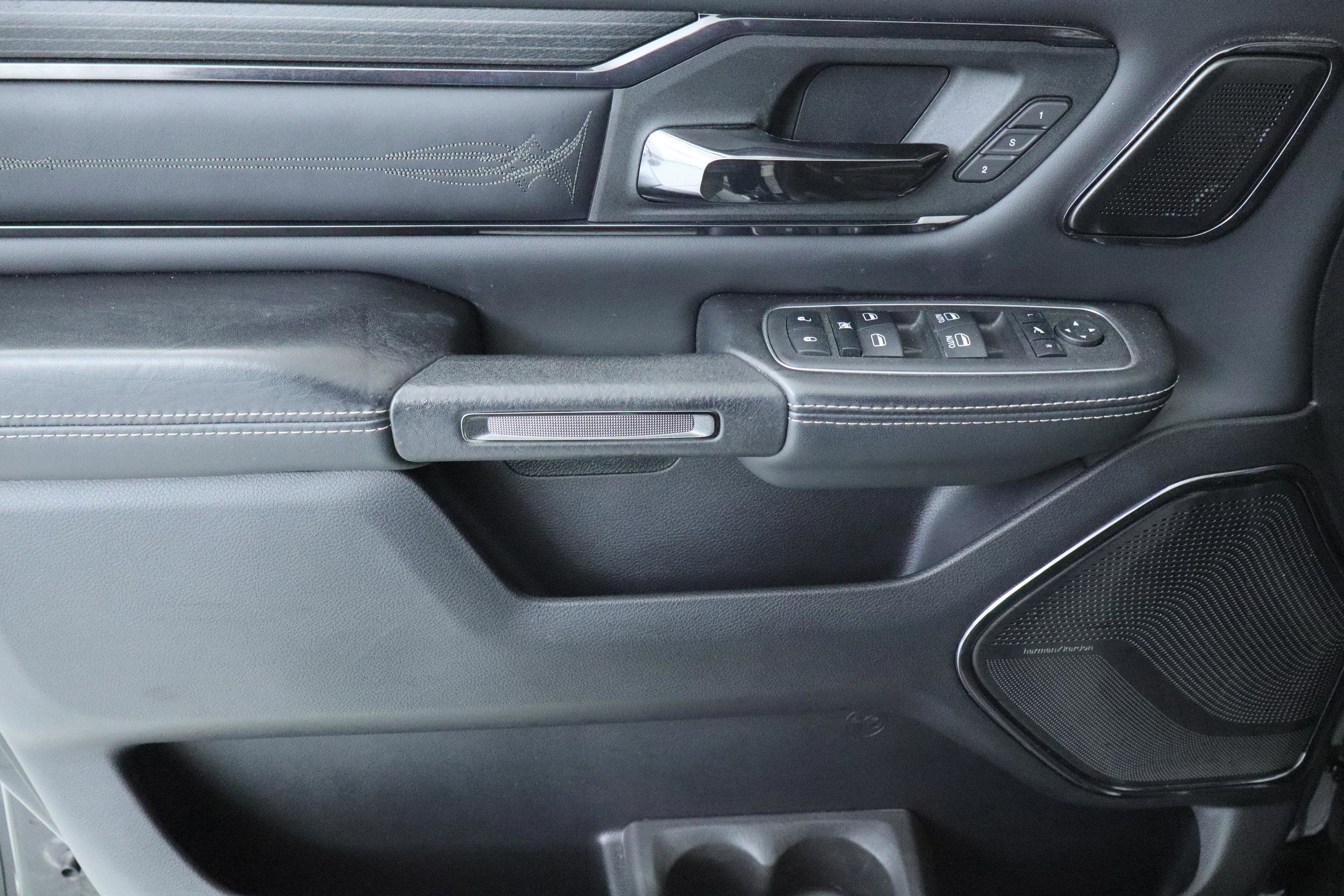 2023 RAM 1500 Limited Crew Cab 4x4 5'7' Box