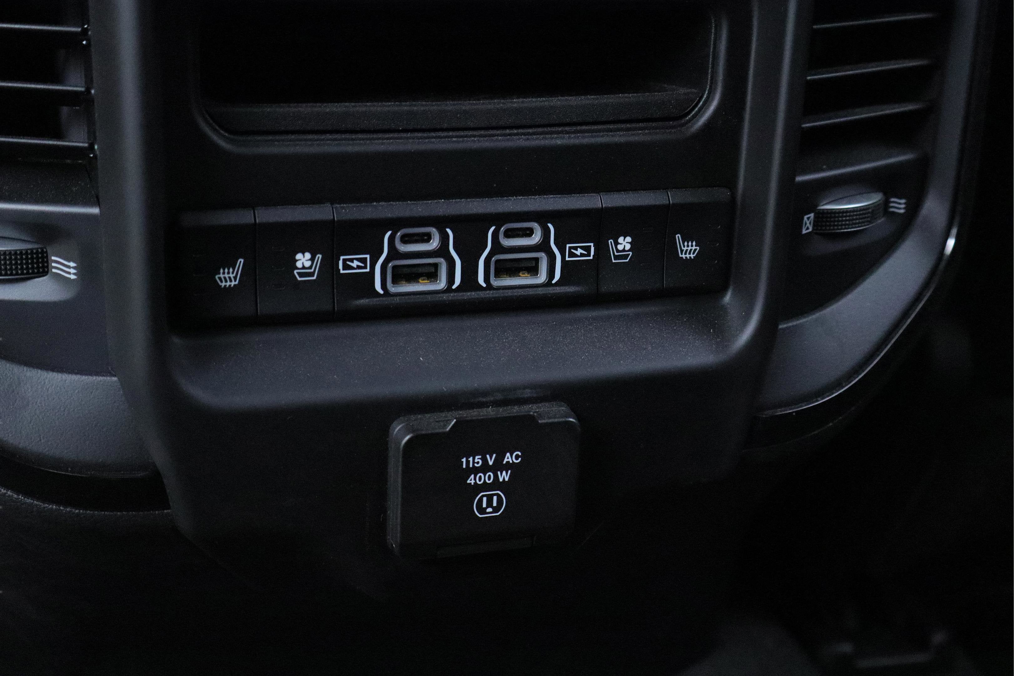 2023 RAM 1500 Limited Crew Cab 4x4 5'7' Box