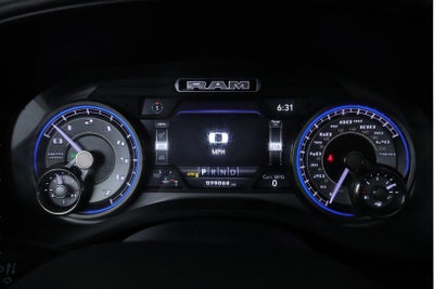 2021 RAM 1500 Limited Crew Cab 4x4 5'7' Box