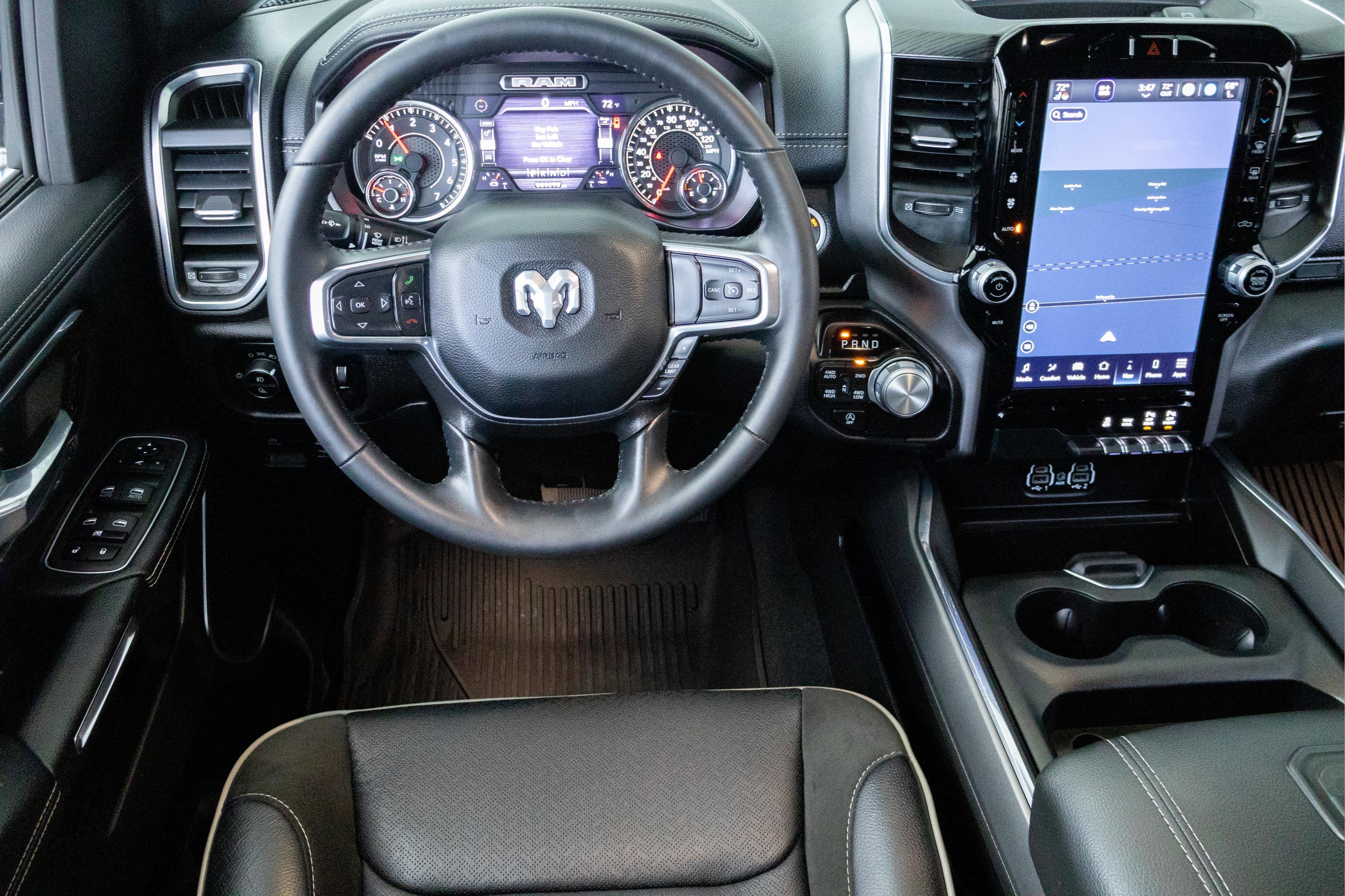 2024 RAM 1500 Laramie Crew Cab 4x4 5'7' Box