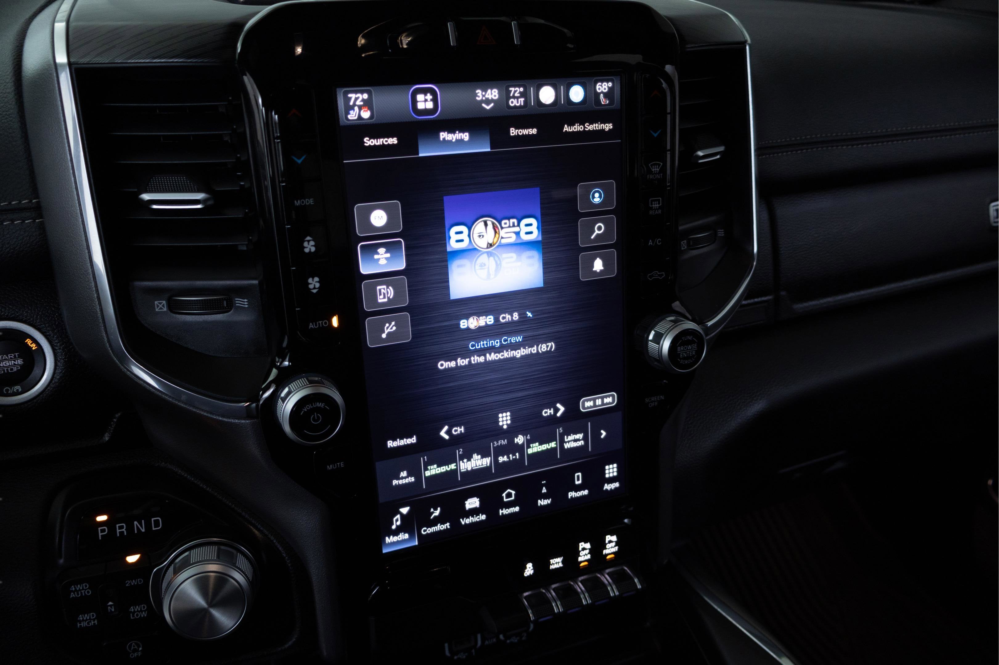 2024 RAM 1500 Laramie Crew Cab 4x4 5'7' Box