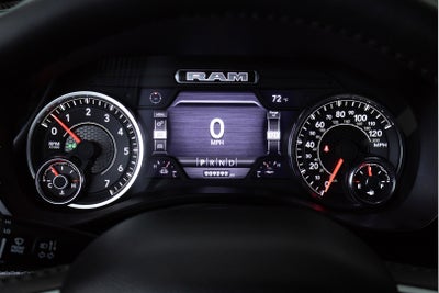 2024 RAM 1500 Laramie Crew Cab 4x4 5'7' Box