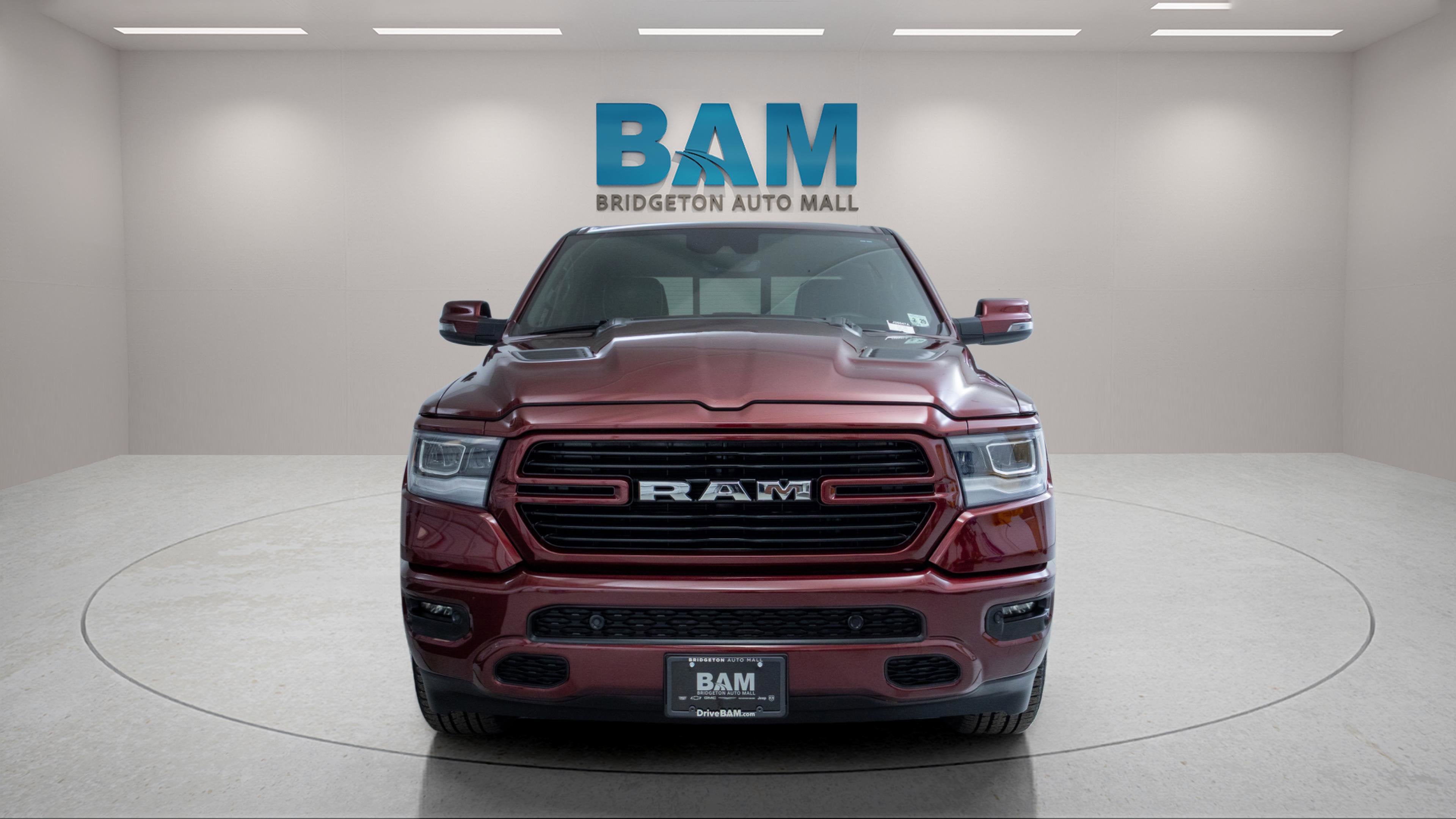 2024 RAM 1500 Laramie Crew Cab 4x4 5'7' Box