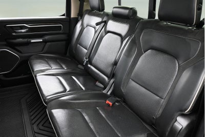2019 RAM 1500 Laramie Crew Cab 4x4 5'7' Box