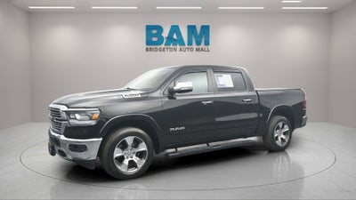 2019 RAM 1500 Laramie Crew Cab 4x4 5'7' Box