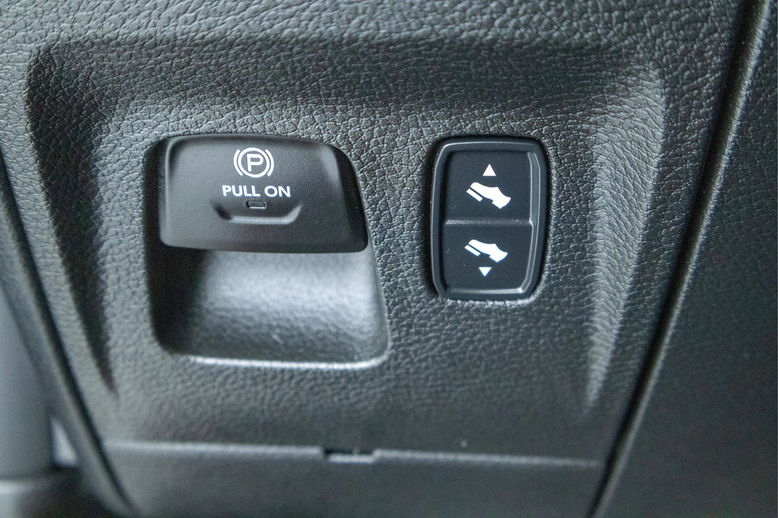 2025 RAM 1500 Rebel Crew Cab 4x4 5'7' Box