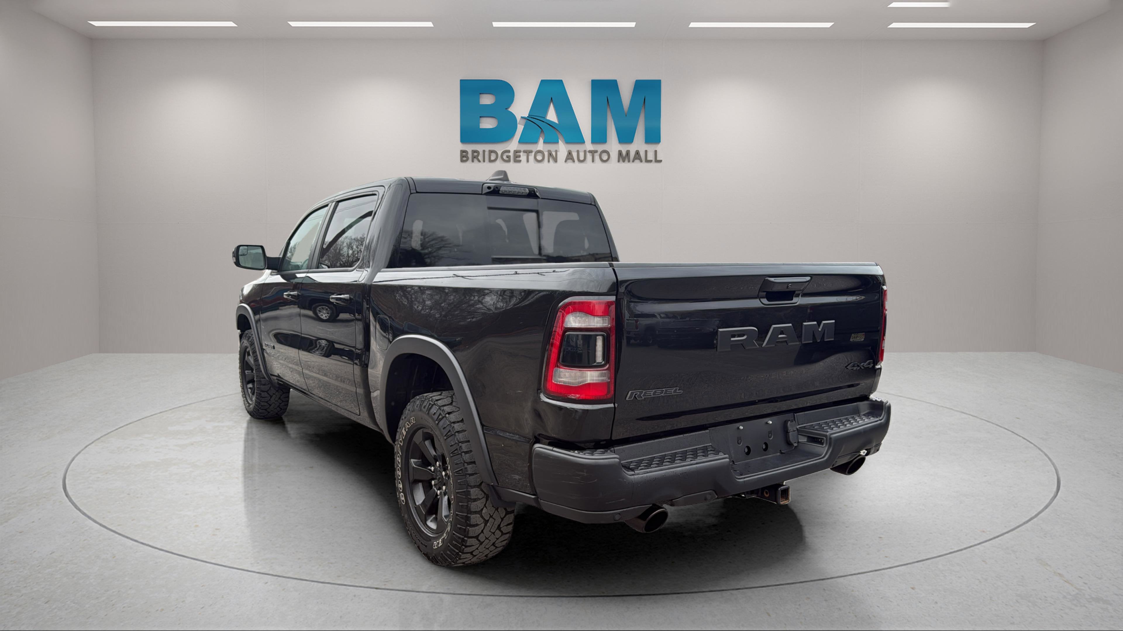 2023 RAM 1500 Rebel Crew Cab 4x4 5'7' Box