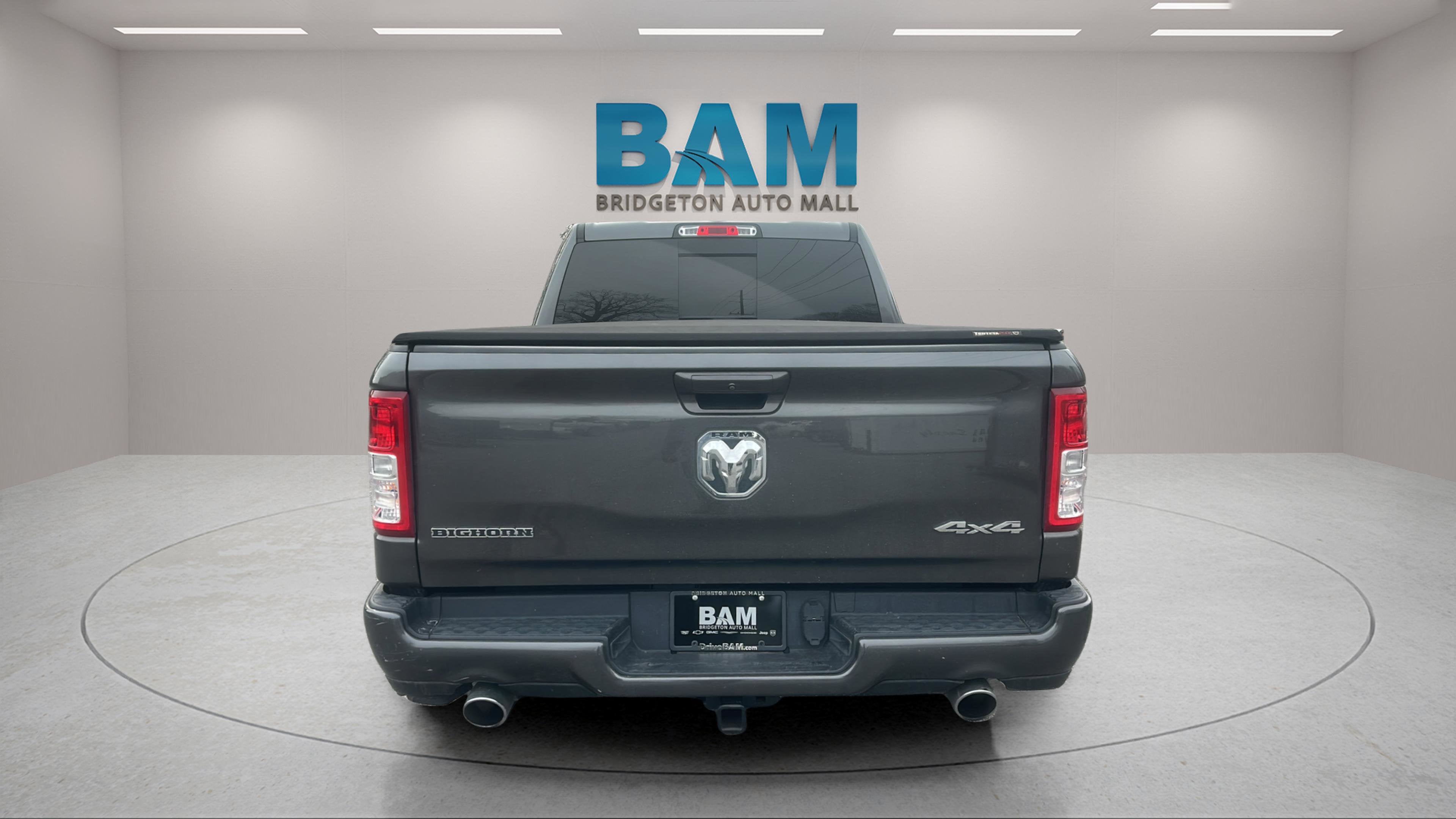 2023 RAM 1500 Big Horn Crew Cab 4x4 6'4' Box