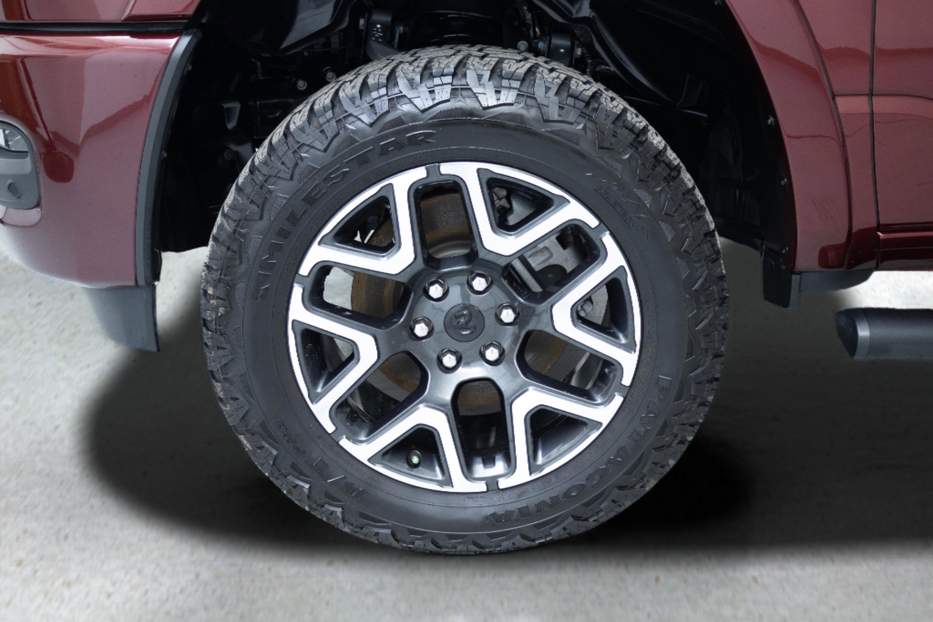 2025 RAM 1500 Laramie Crew Cab 4x4 6'4' Box