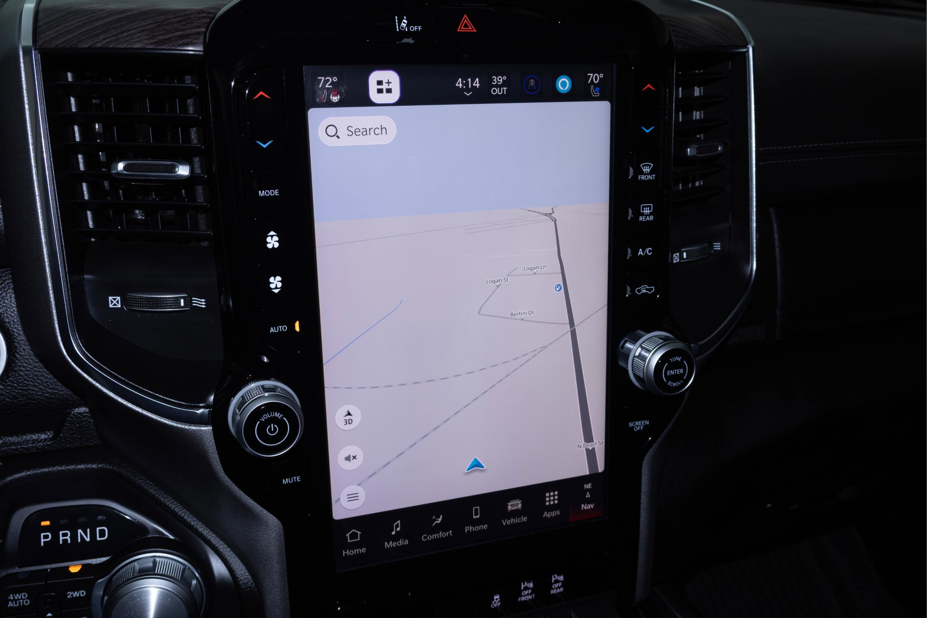 2025 RAM 1500 Laramie Crew Cab 4x4 6'4' Box