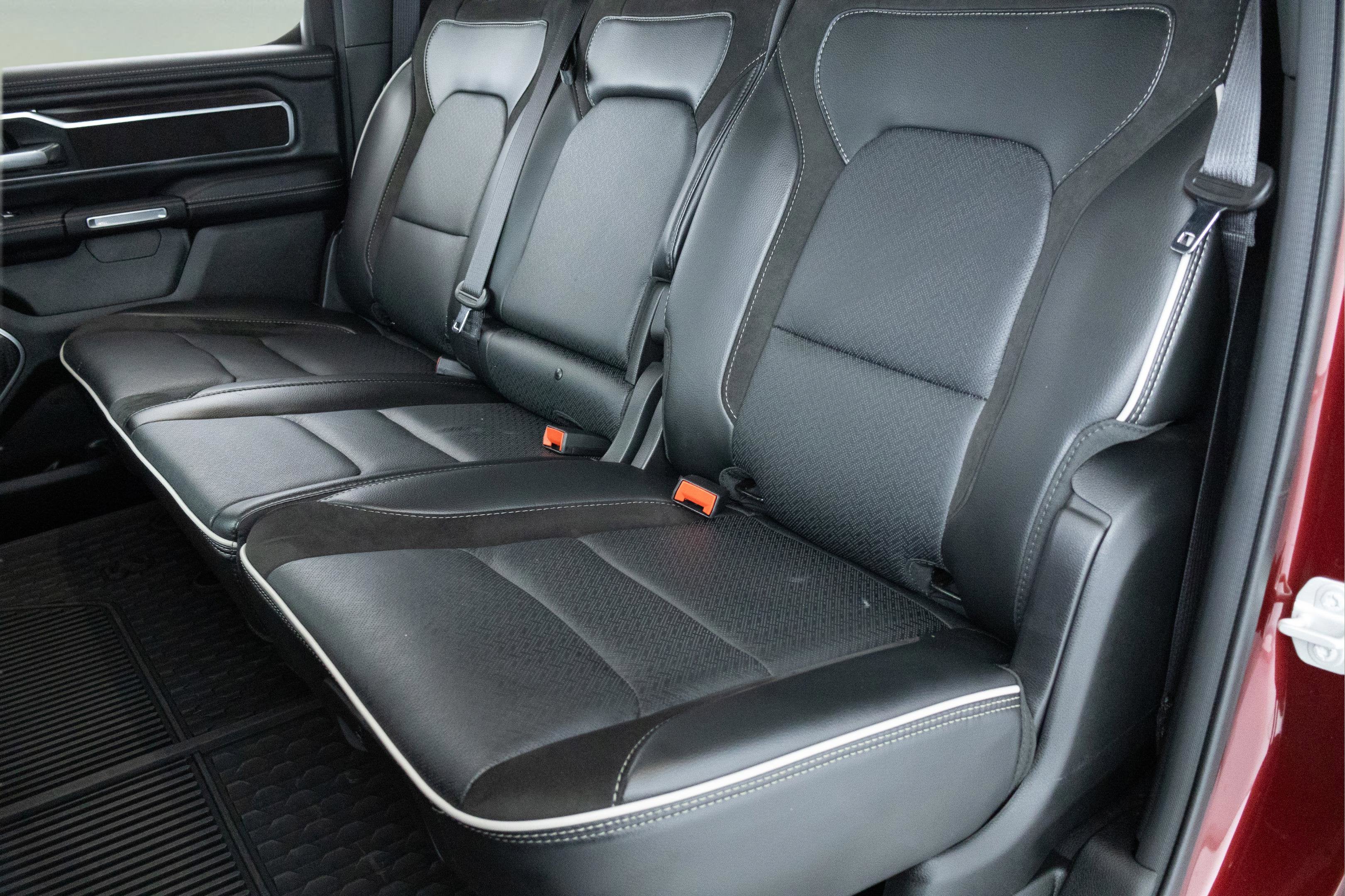 2025 RAM 1500 Laramie Crew Cab 4x4 6'4' Box