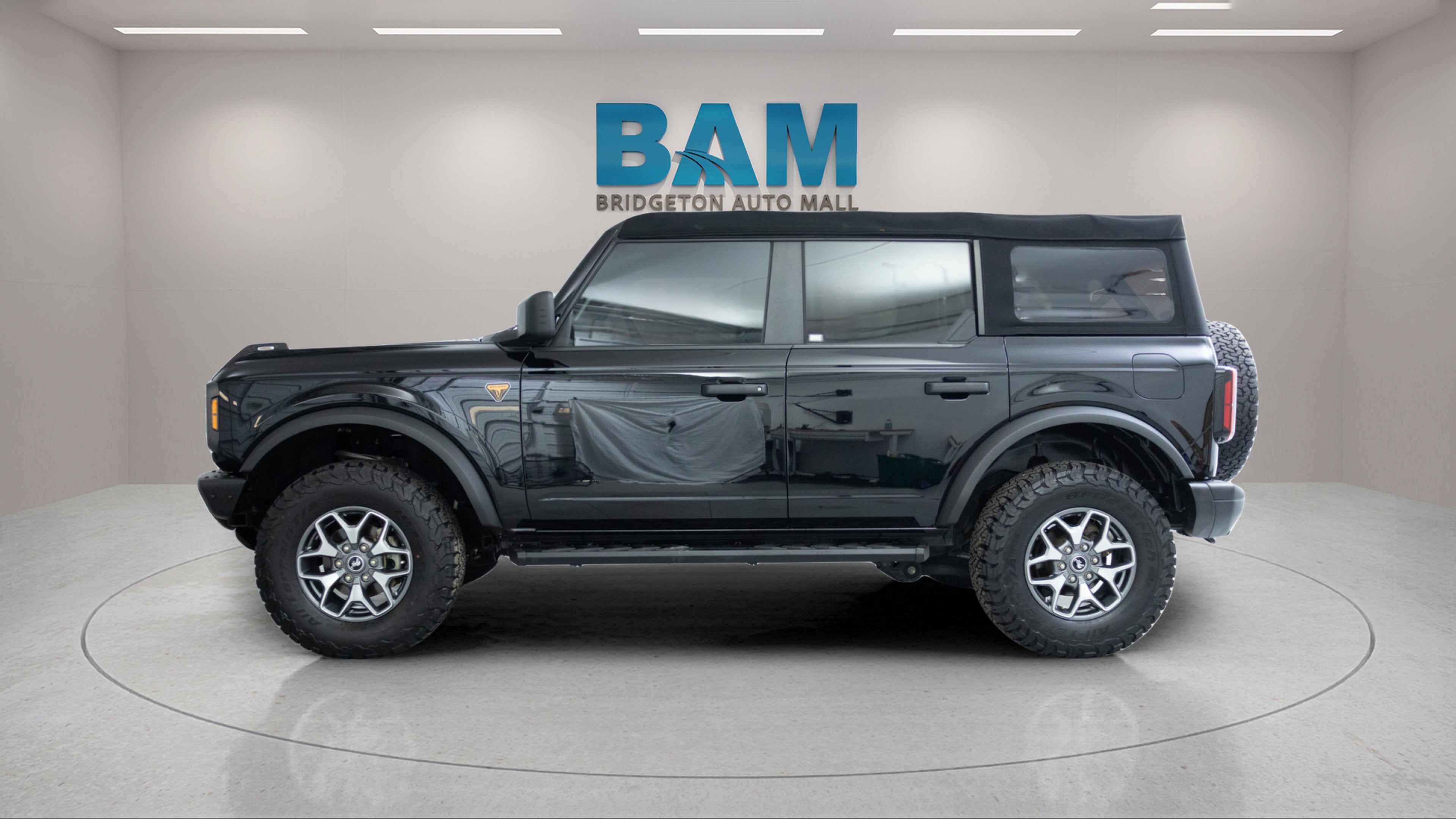 2022 Ford Bronco Base