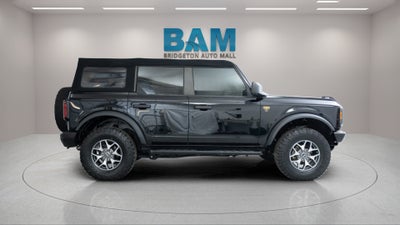 2022 Ford Bronco Base