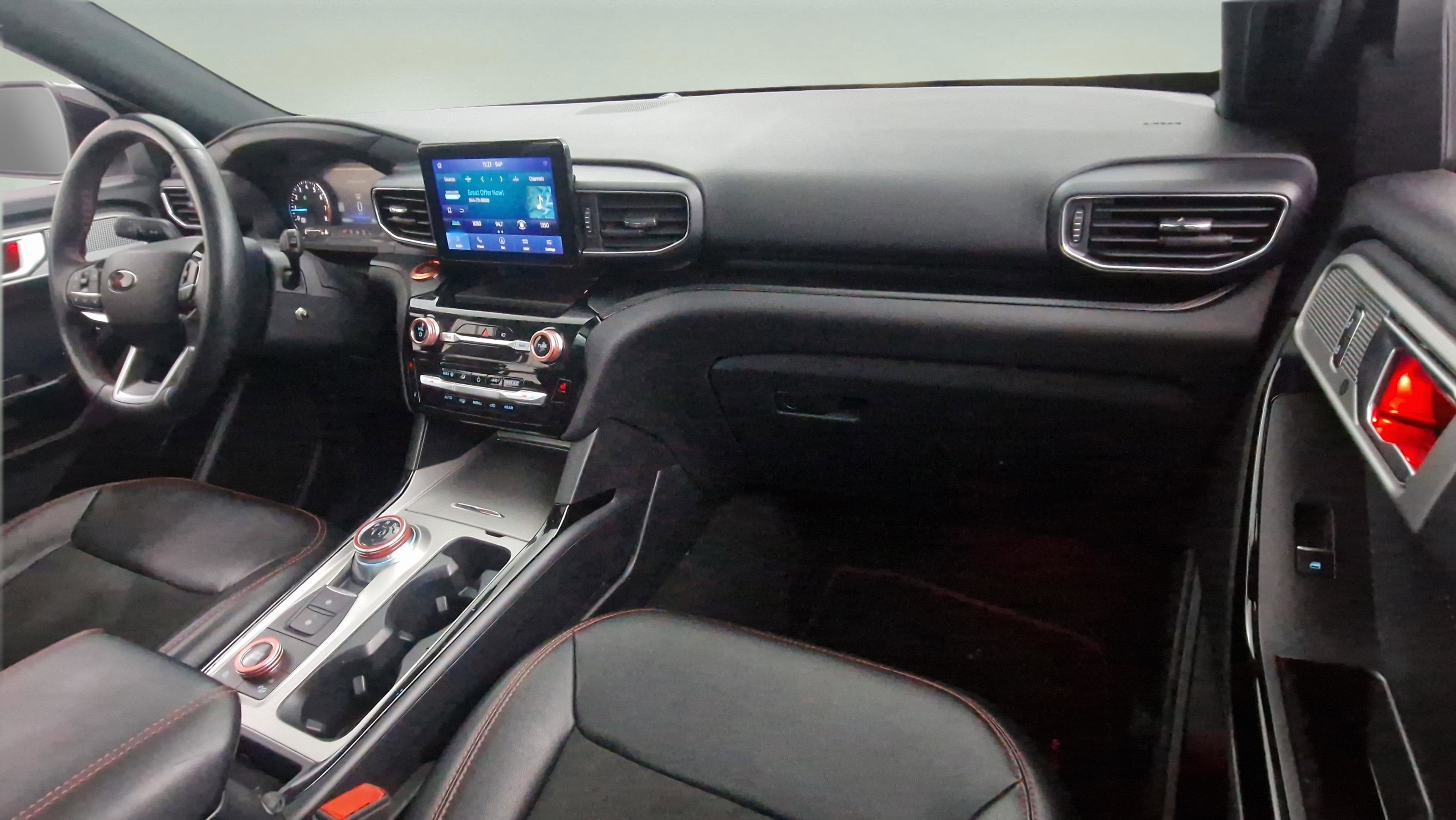 2022 Ford Explorer ST-Line