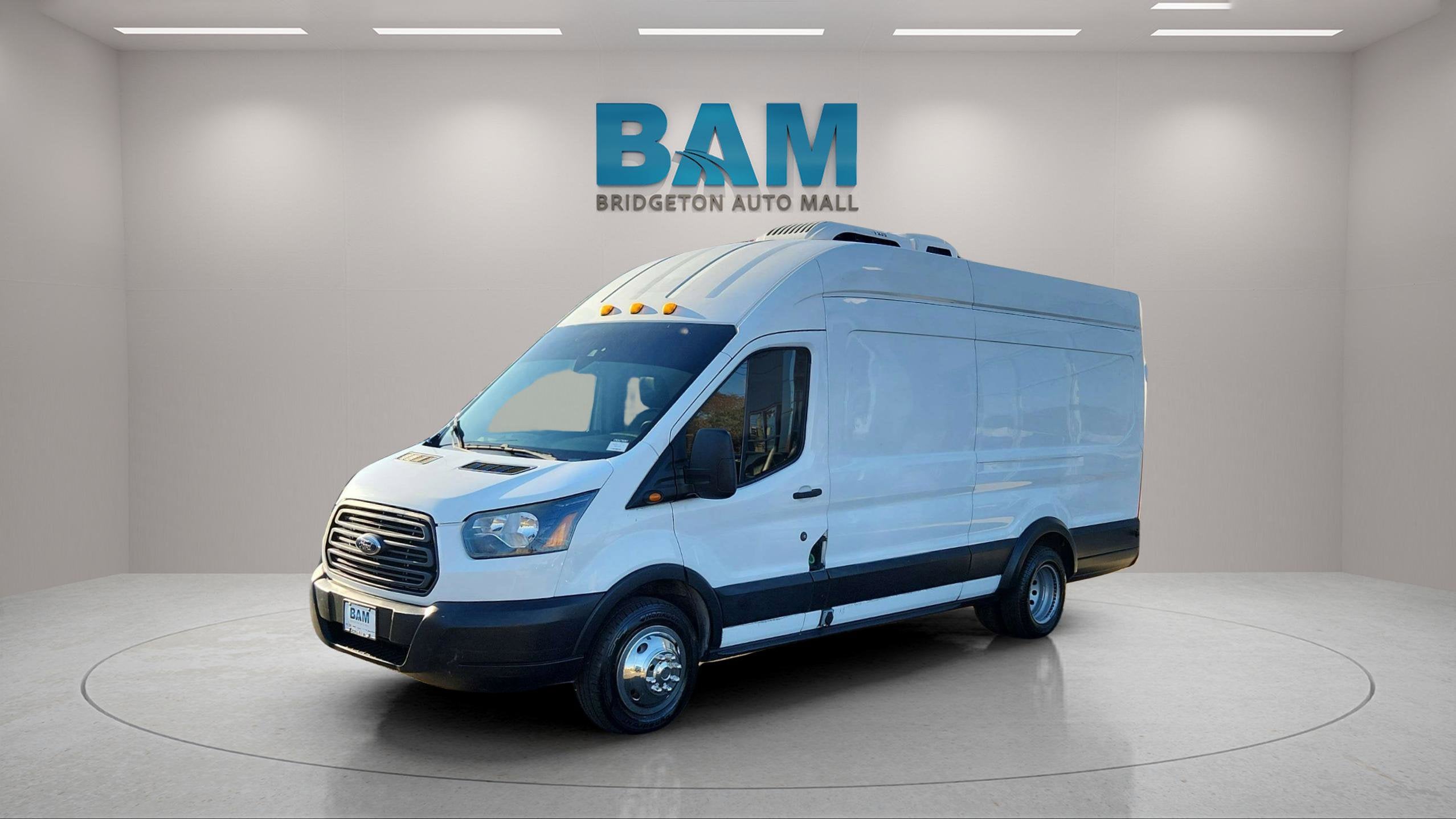 2017 Ford Transit-350 w/Sliding Pass-Side Cargo-Door