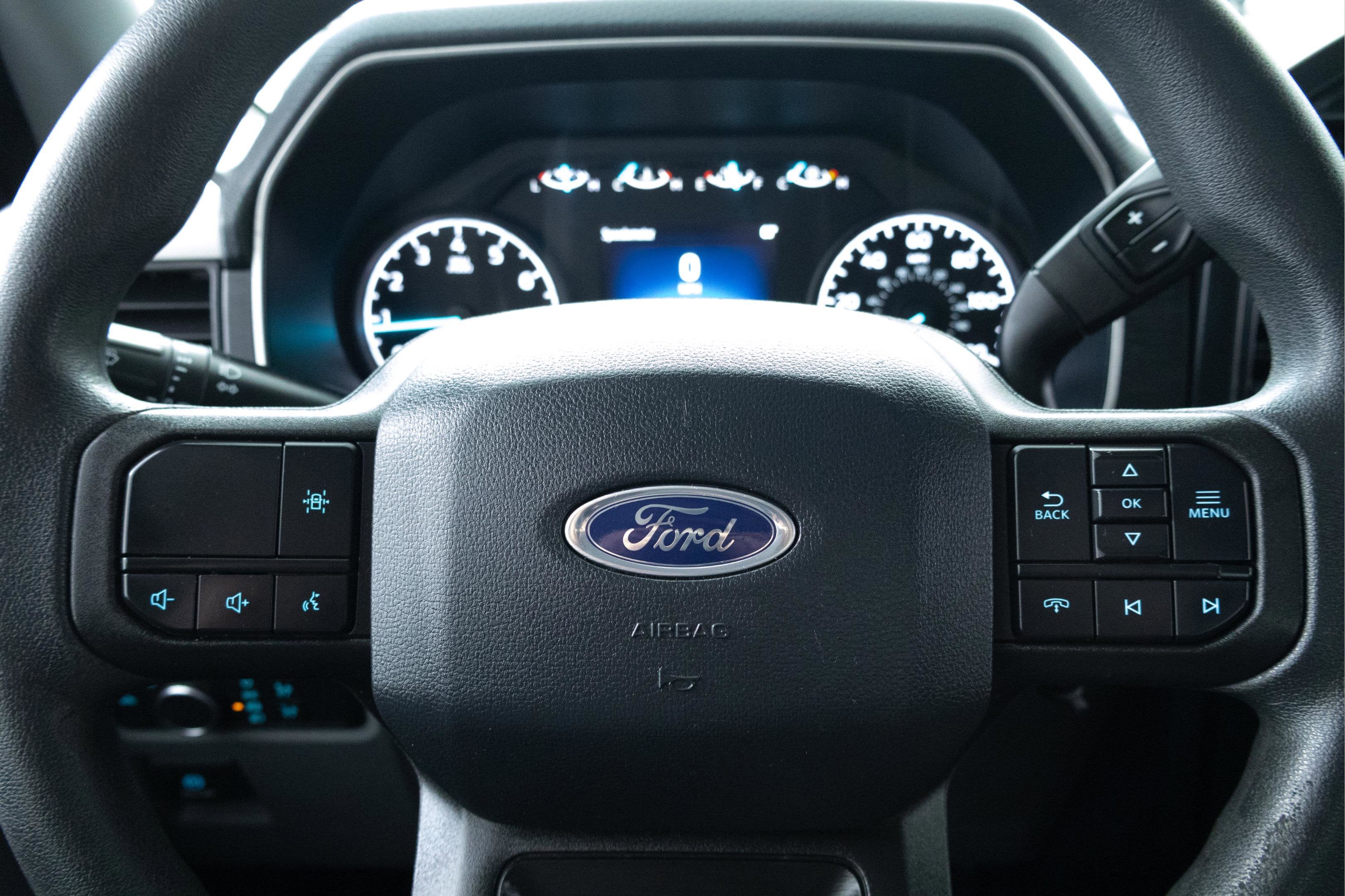 2022 Ford F-150 Base