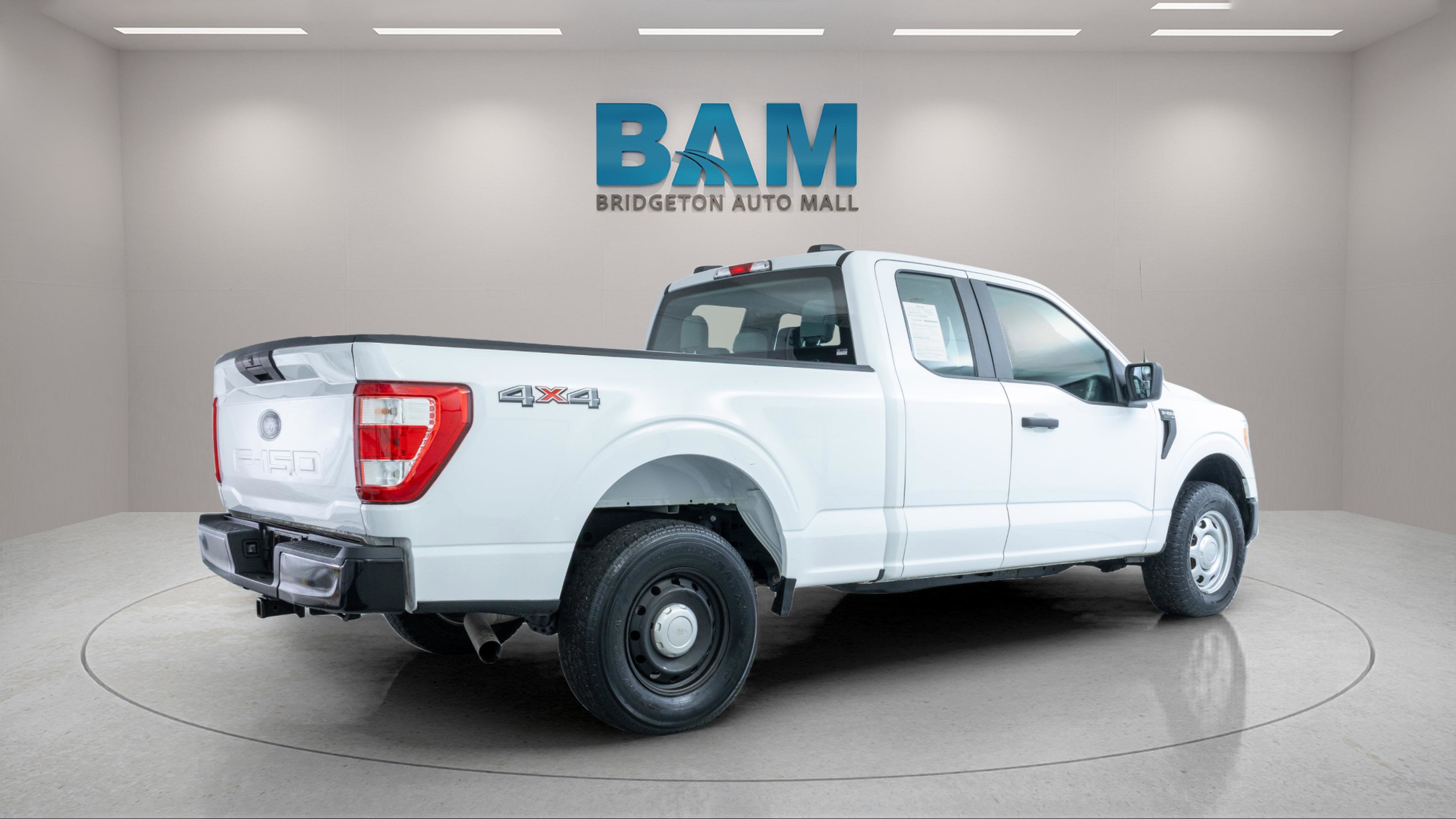 2022 Ford F-150 Base