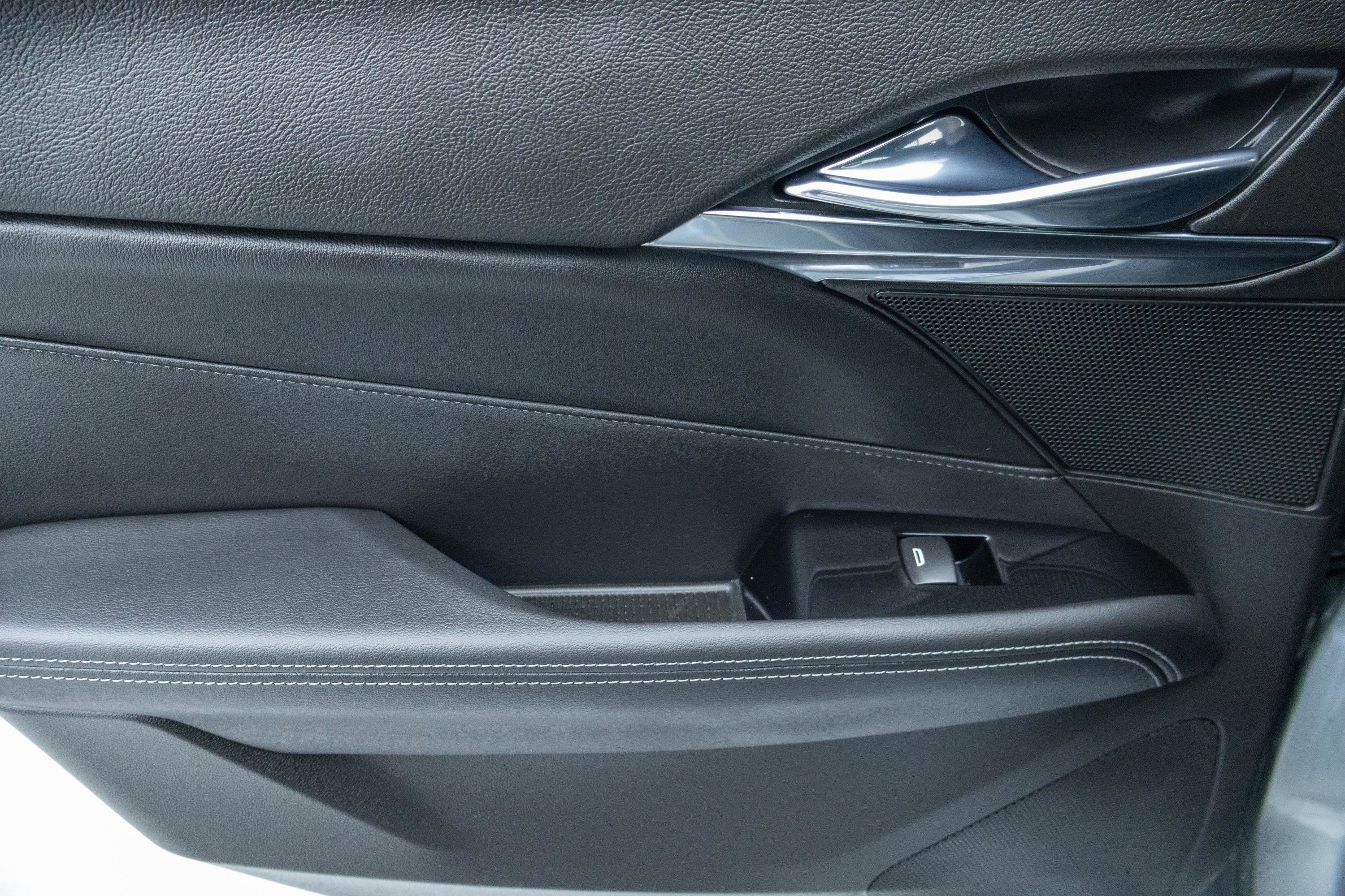 2023 Cadillac CT4 Luxury