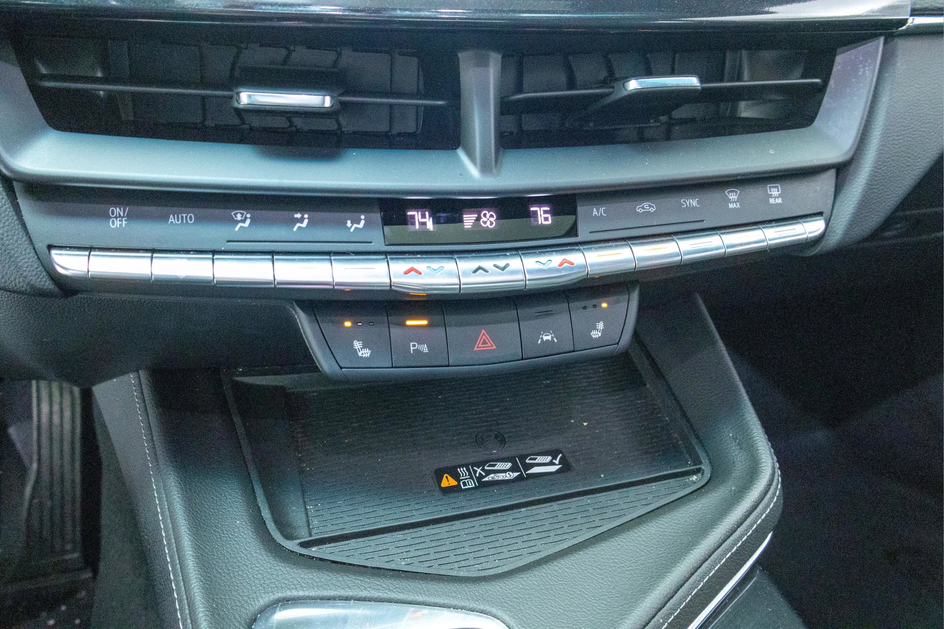 2023 Cadillac CT4 Luxury