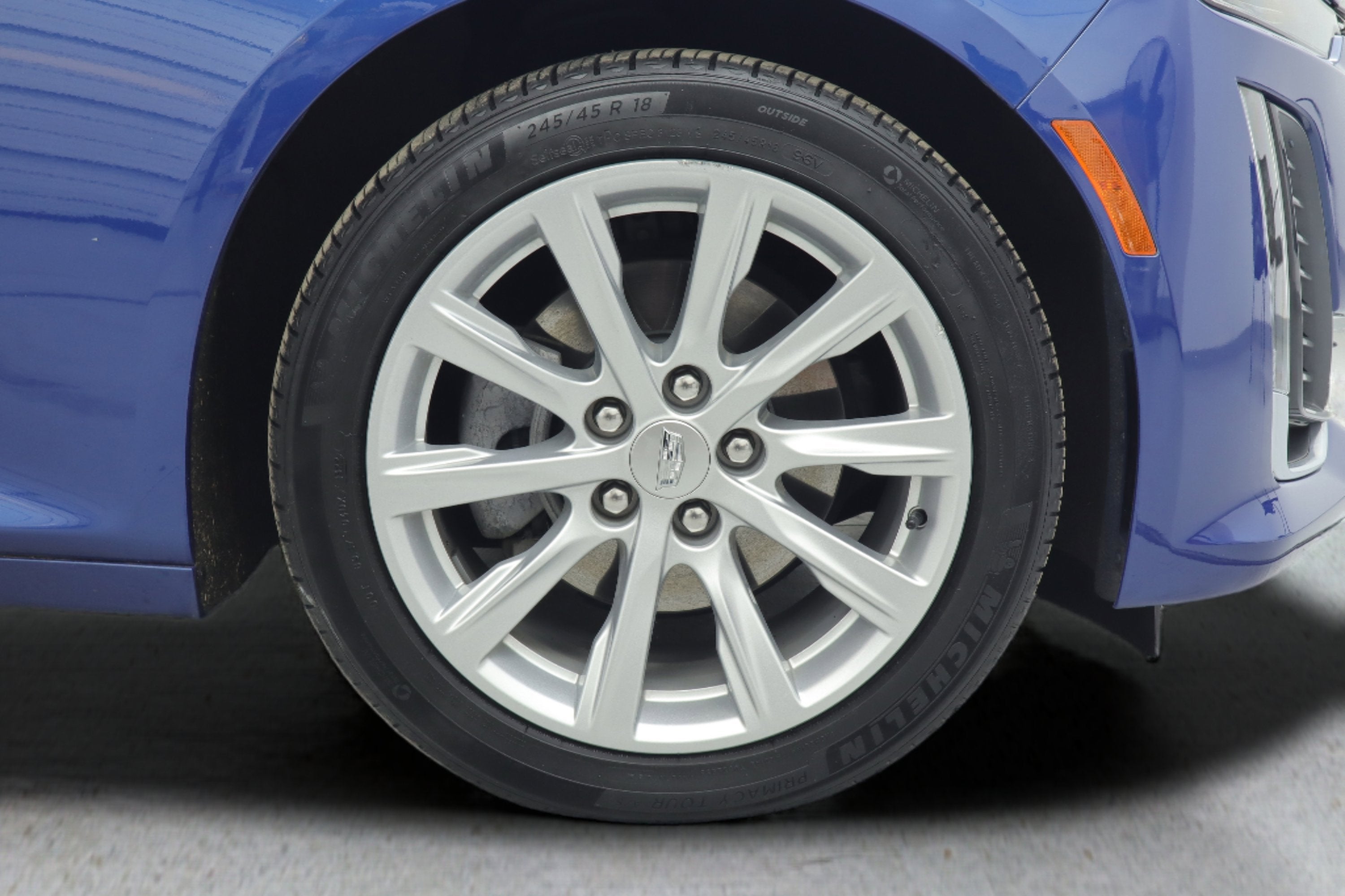 2023 Cadillac CT5 Luxury