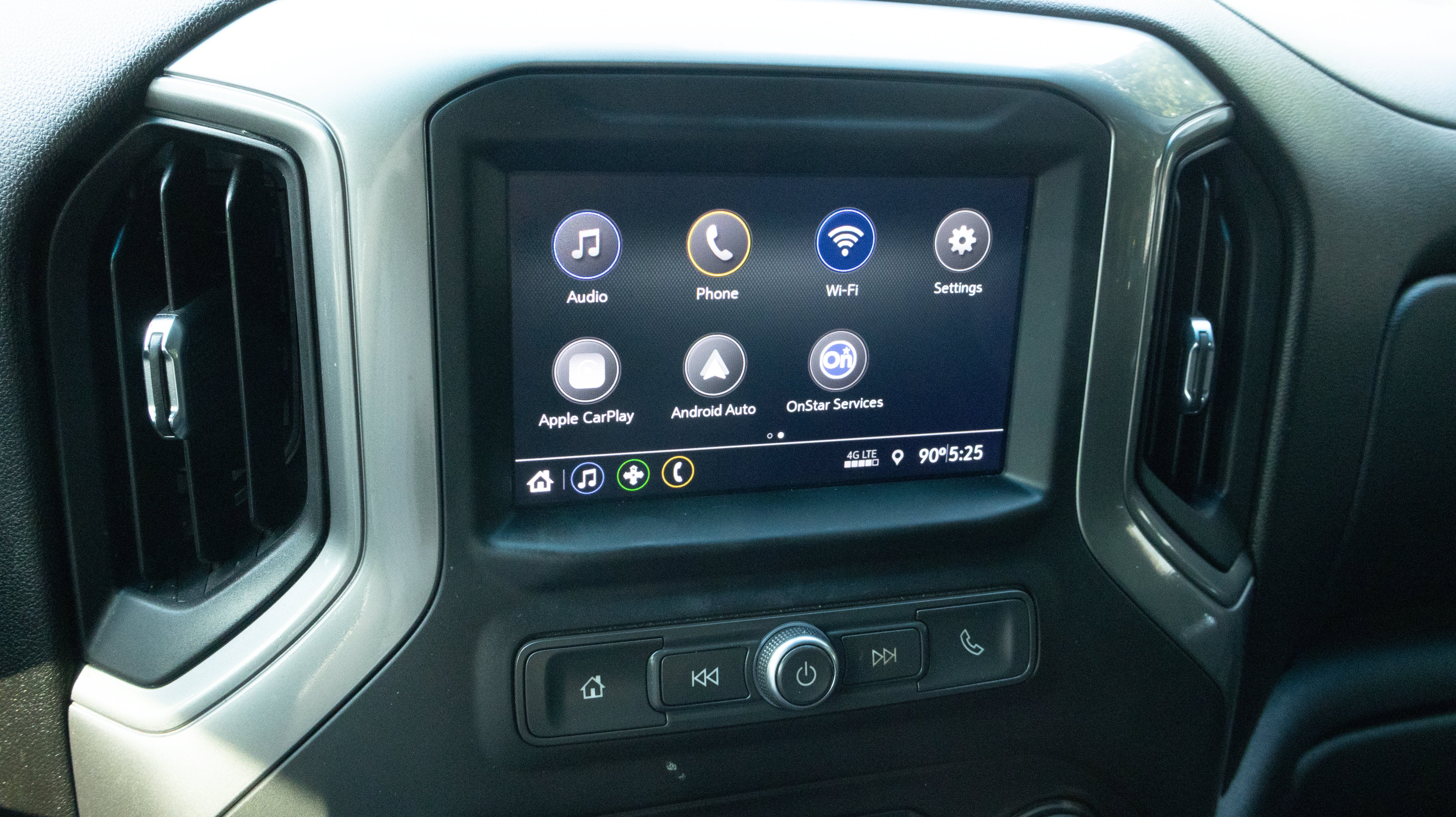2022 Chevrolet Silverado 3500HD 4WD Crew Cab Long Bed WT