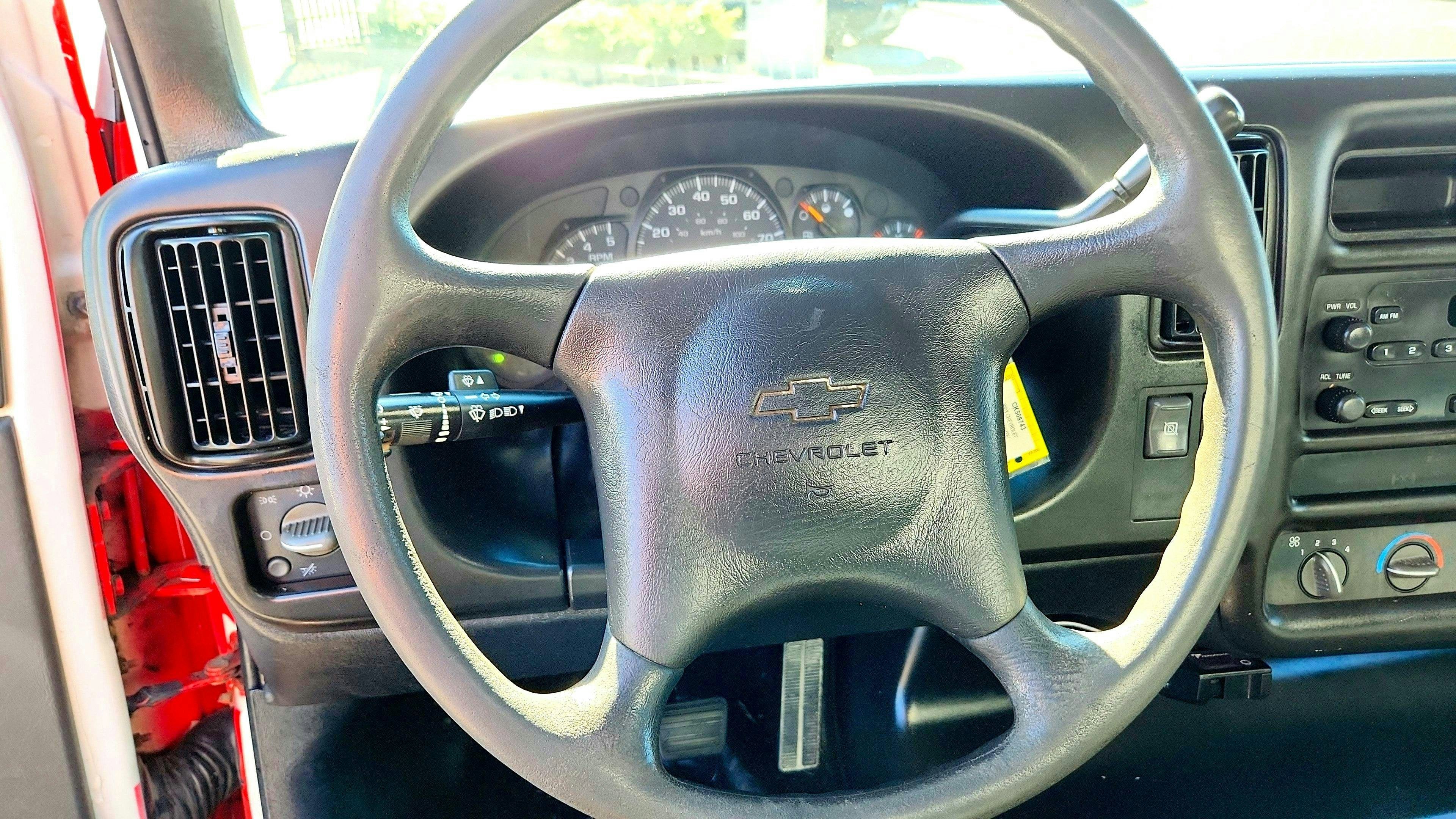 2005 Chevrolet CC5500 Regular Cab 2WD