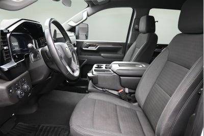 2025 Chevrolet Silverado 2500HD 4WD Crew Cab Long Bed LT
