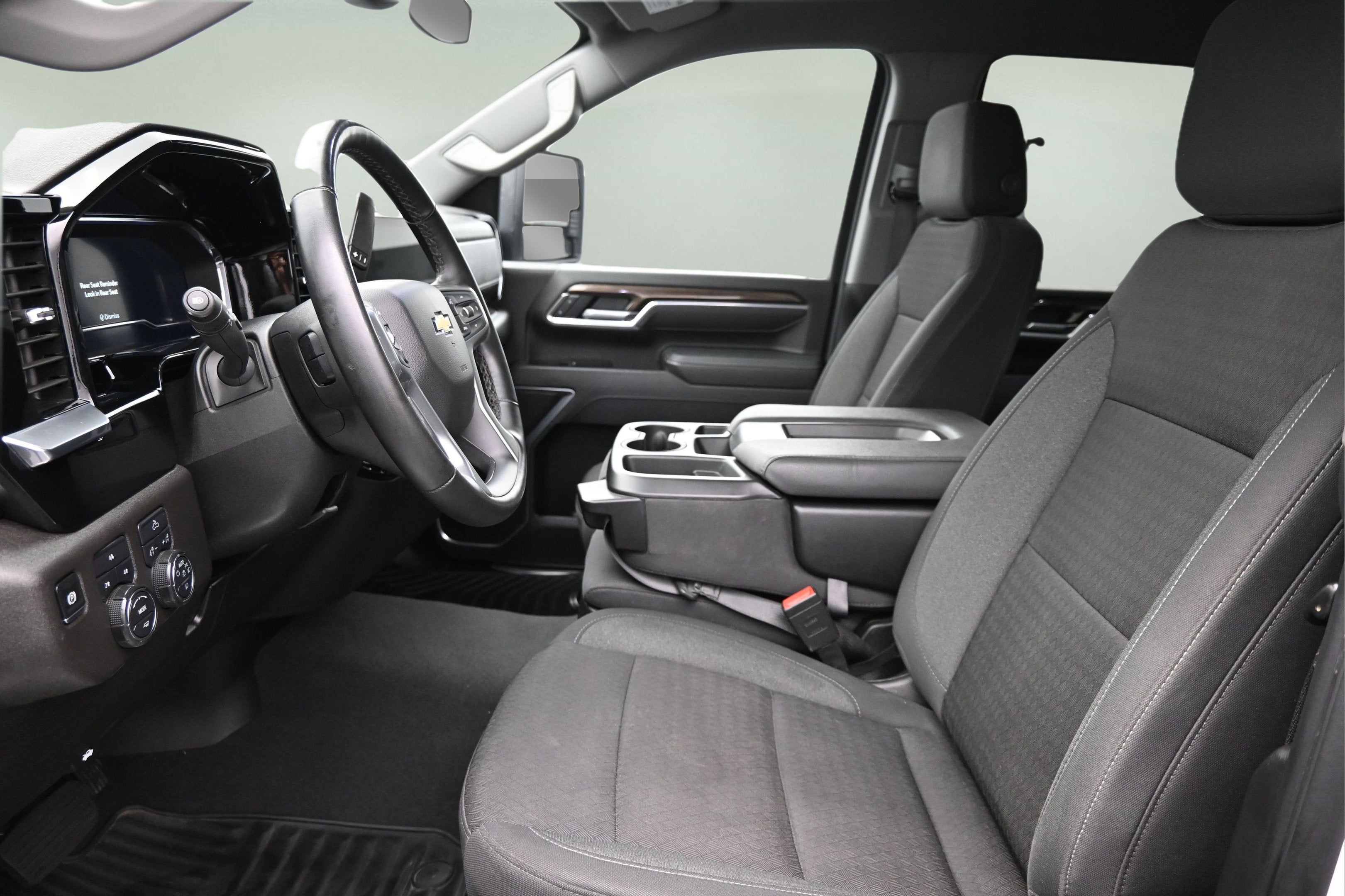 2025 Chevrolet Silverado 2500HD 4WD Crew Cab Long Bed LT